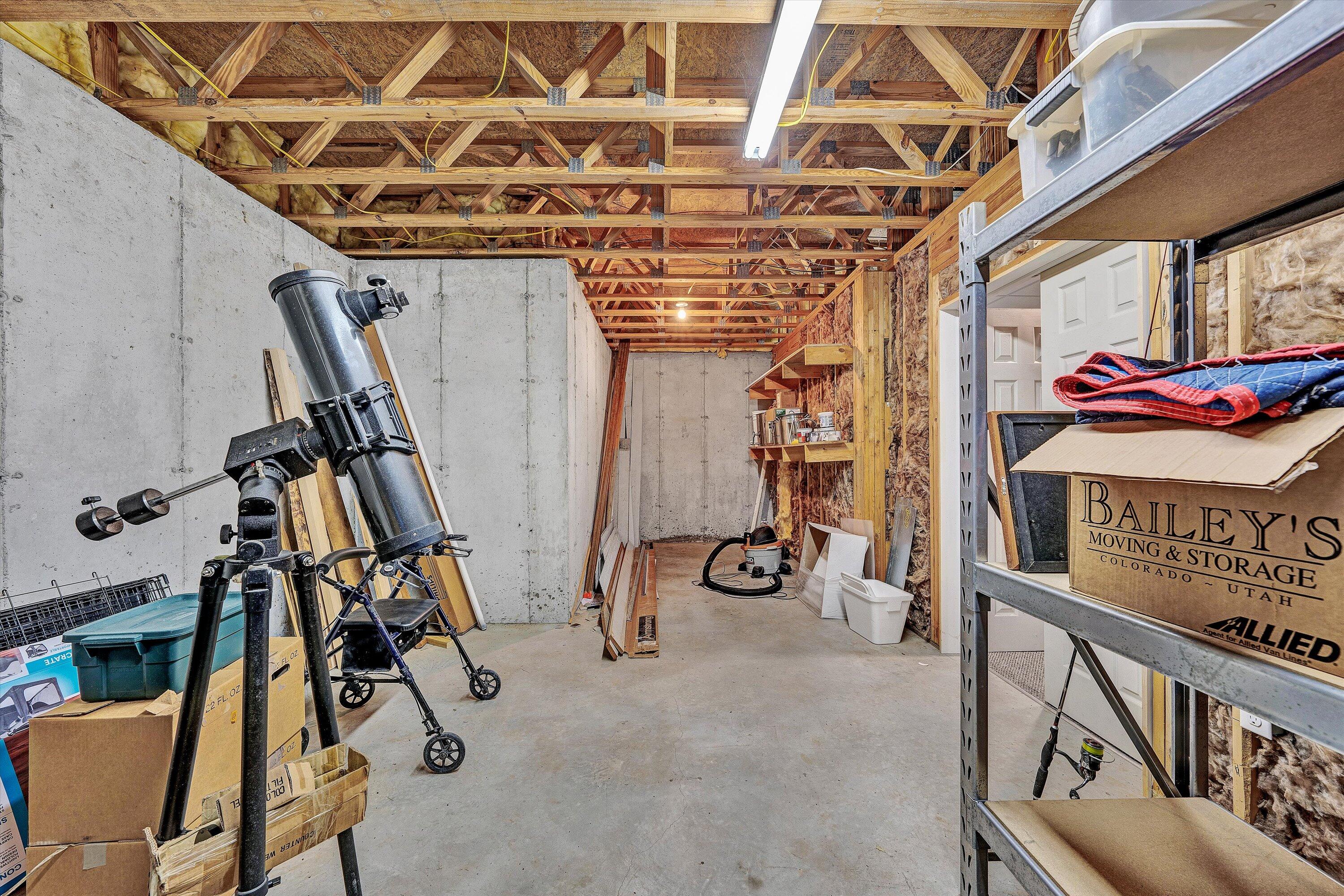 30 Boulder Point DR