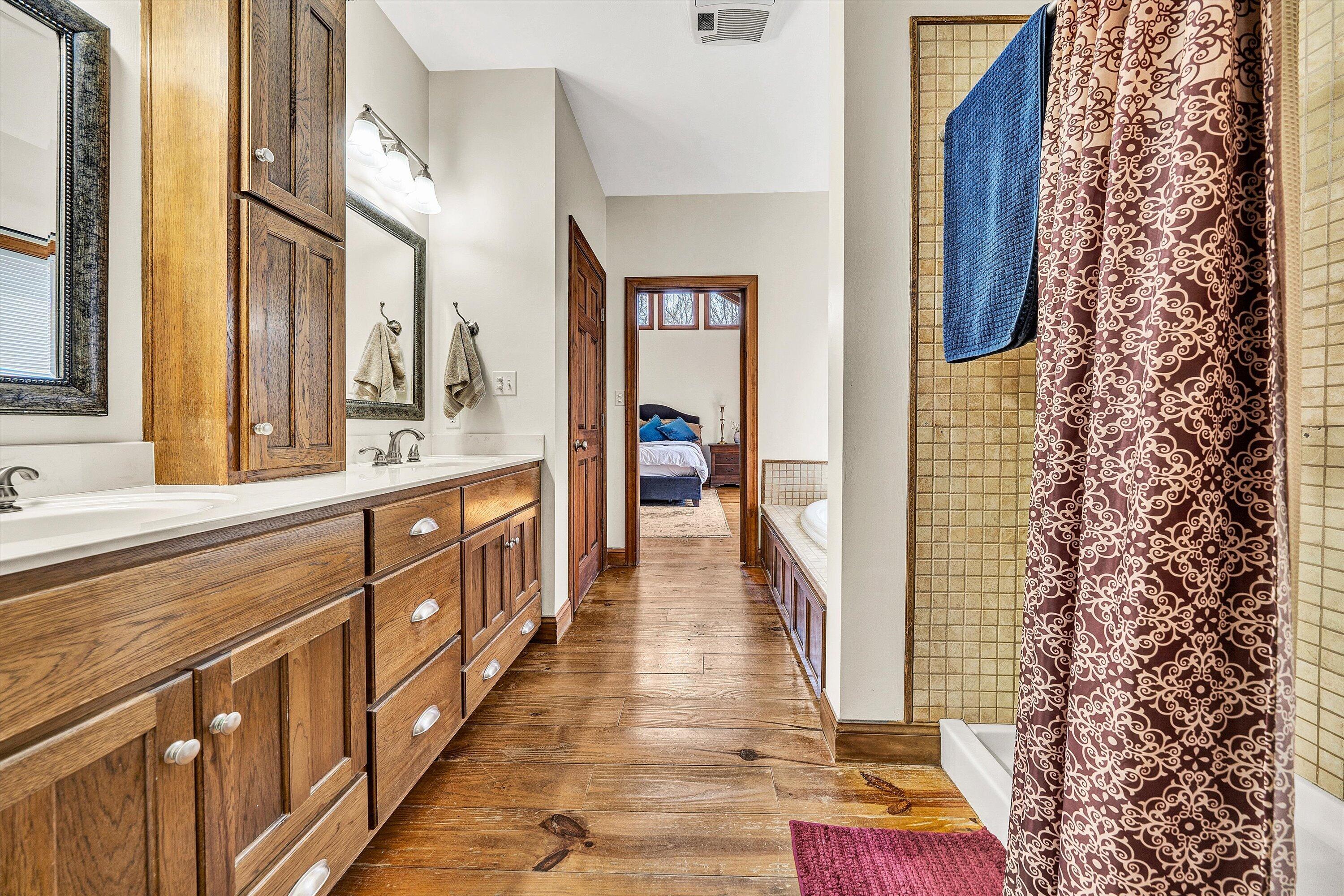 30 Boulder Point DR