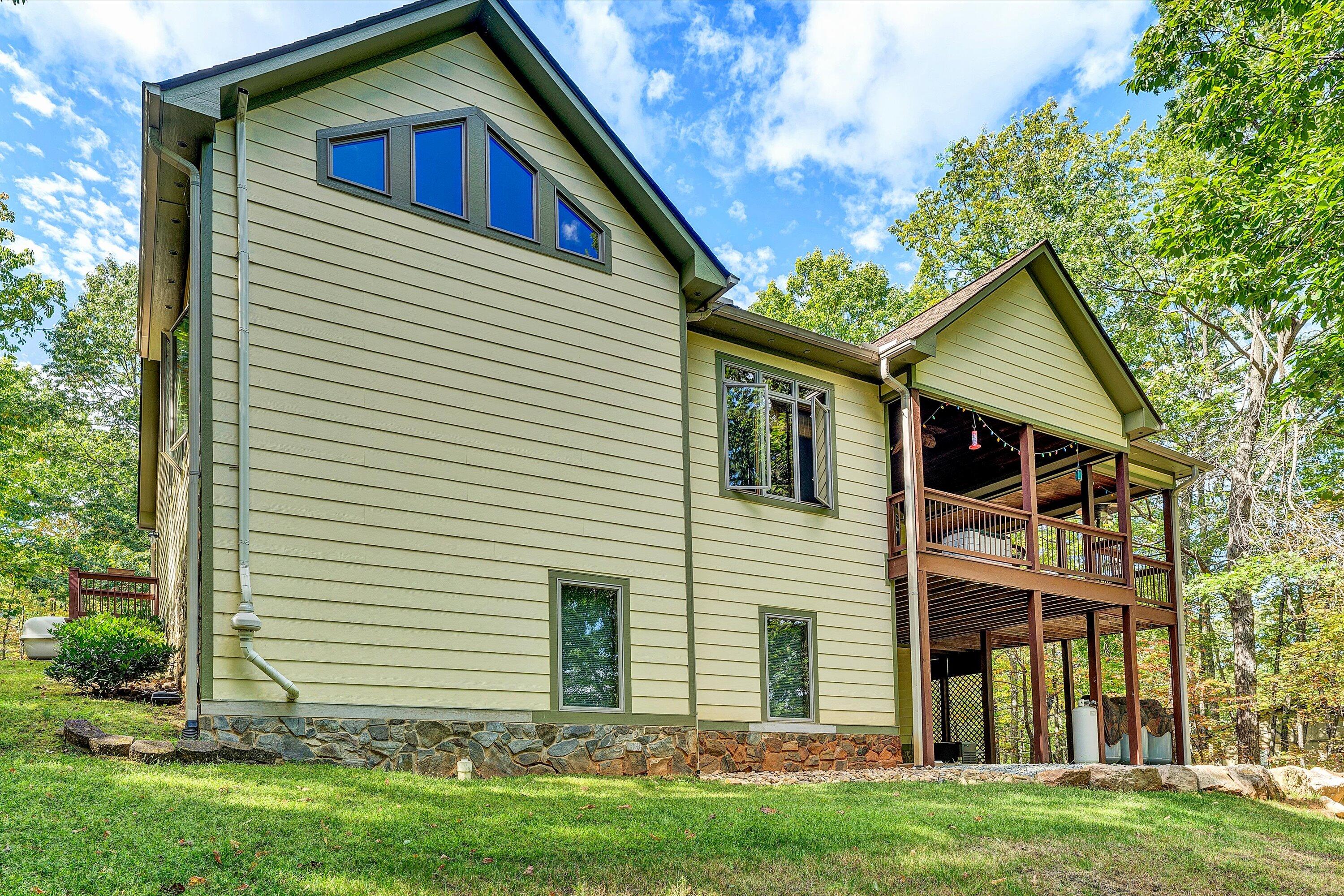 30 Boulder Point DR