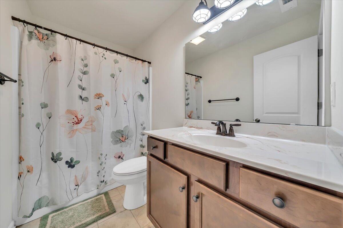4936 Warrior DR
