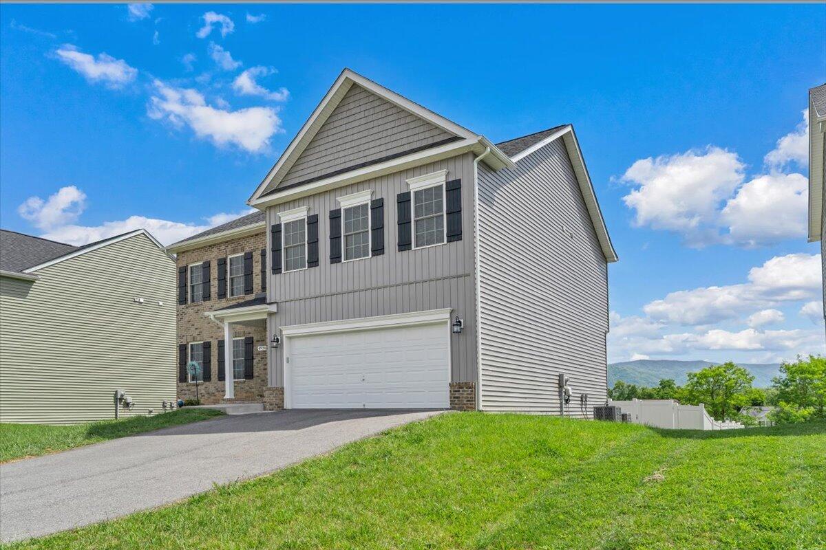 4936 Warrior DR