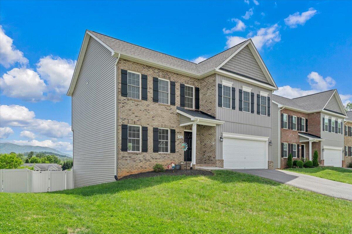 4936 Warrior DR
