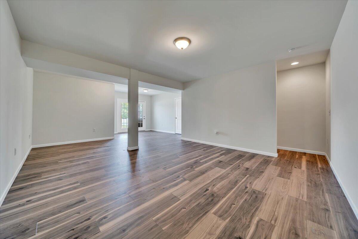 4936 Warrior DR