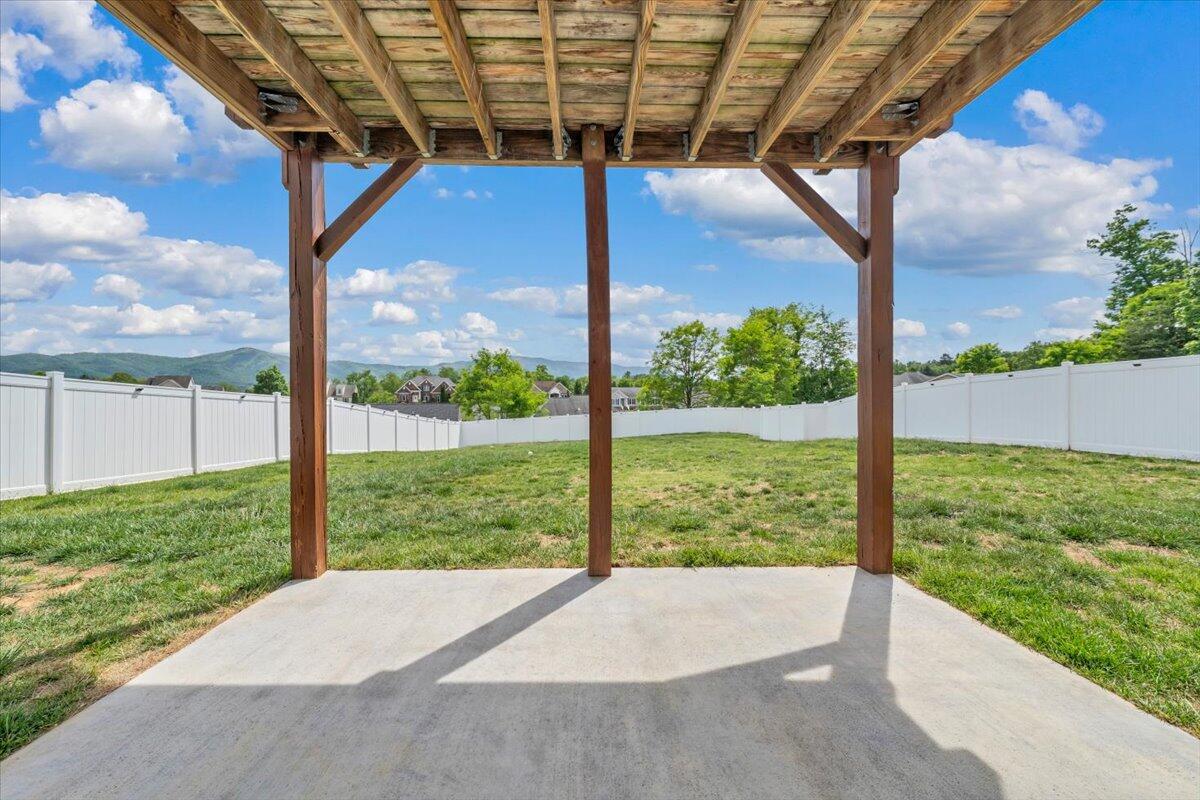 4936 Warrior DR