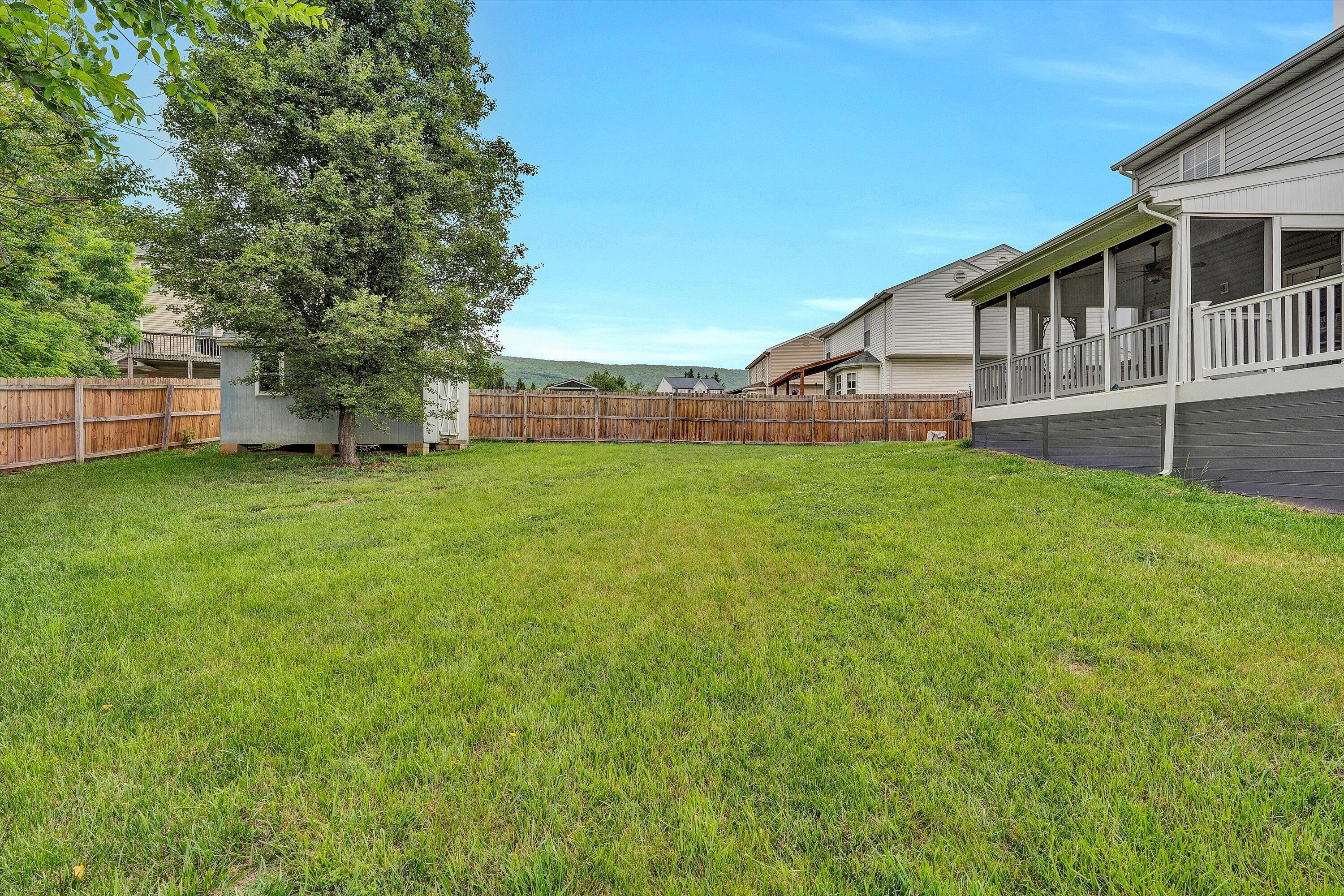 4513 Lomond CIR