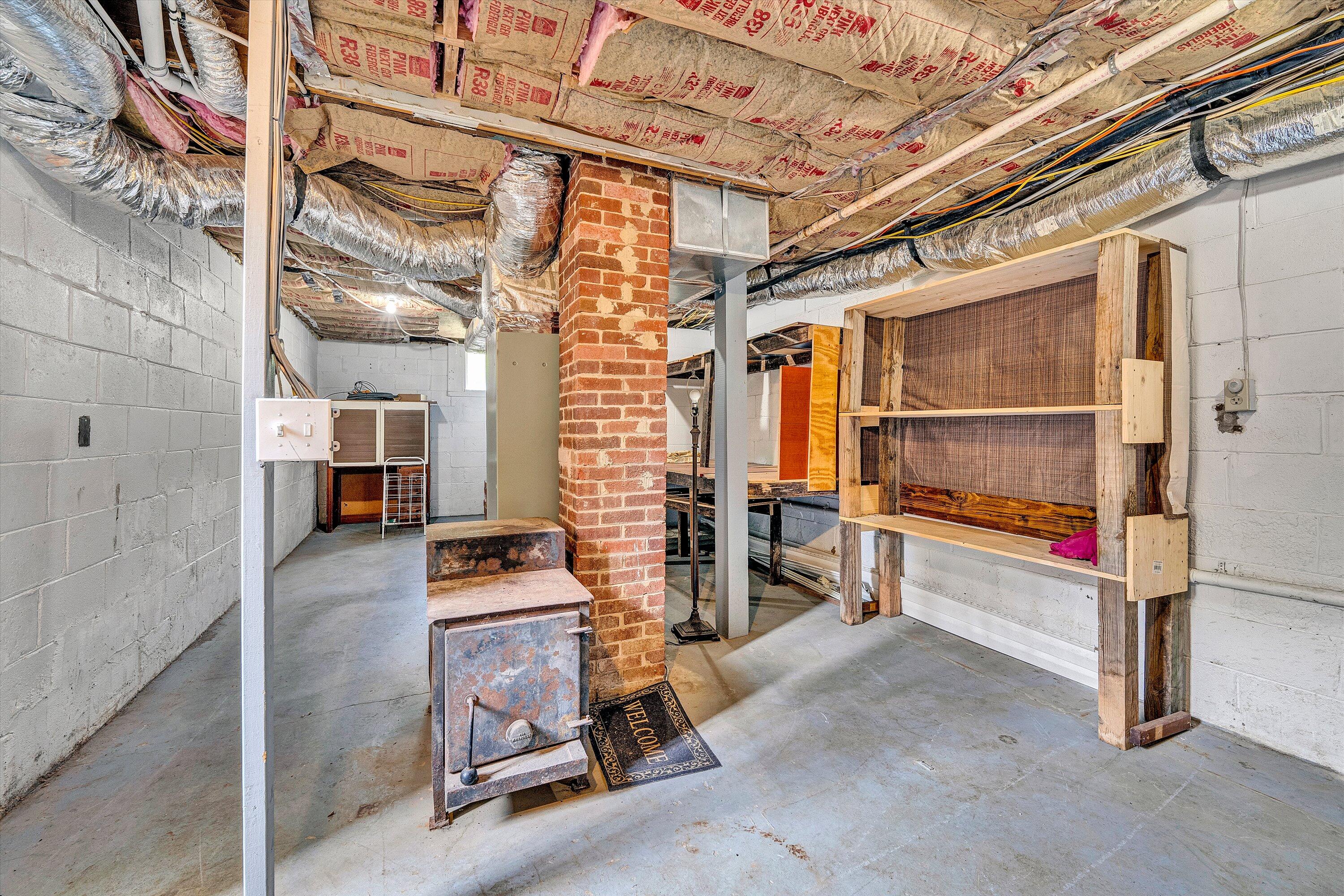 265 Dillards Hill RD
