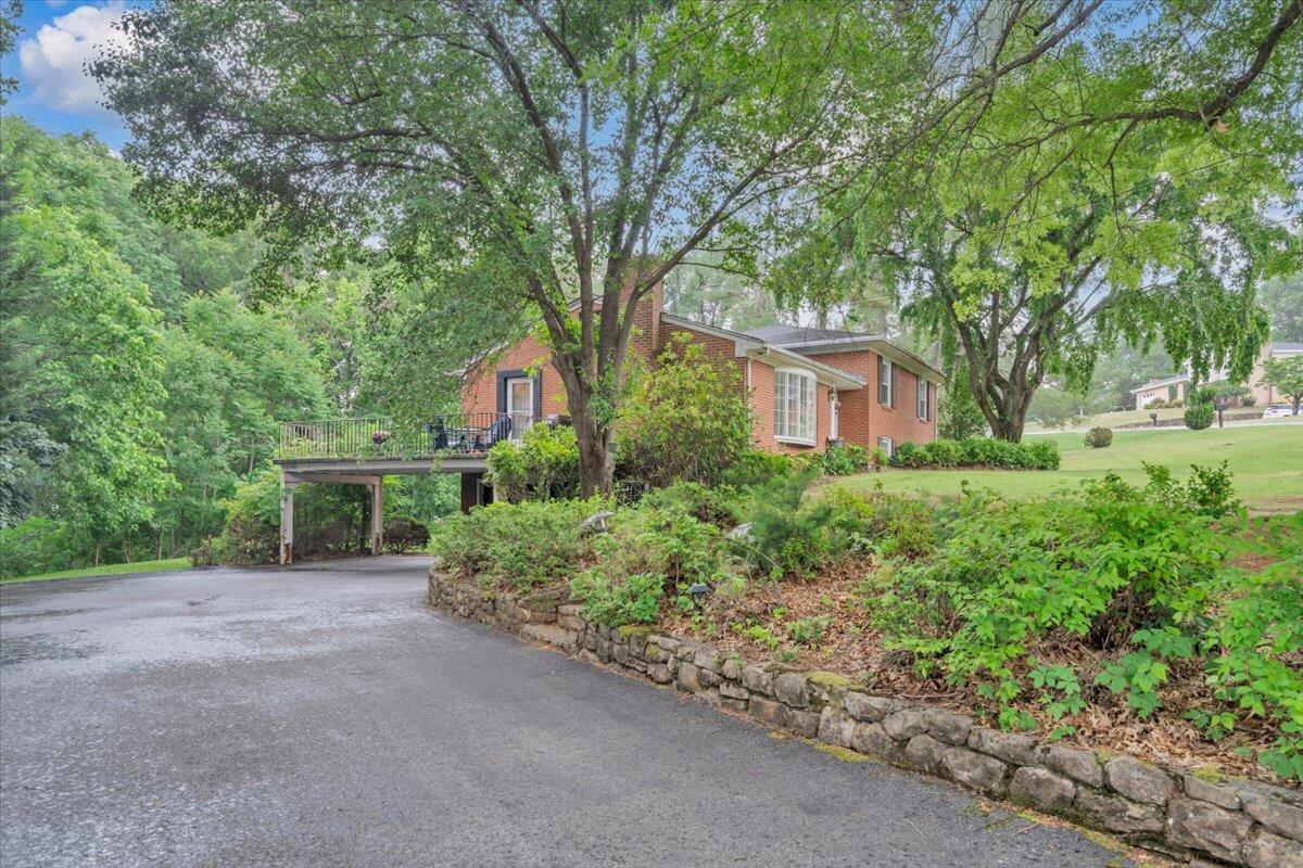 4508 Rosecrest RD
