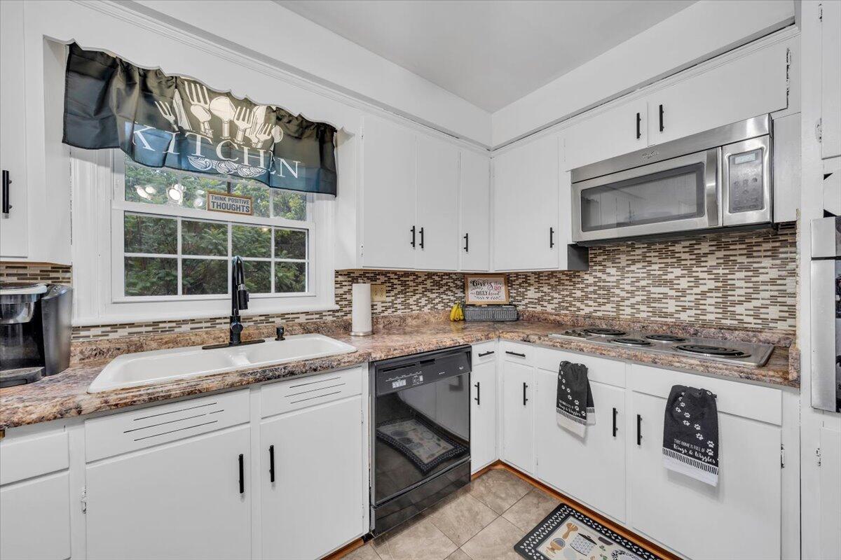 4508 Rosecrest RD