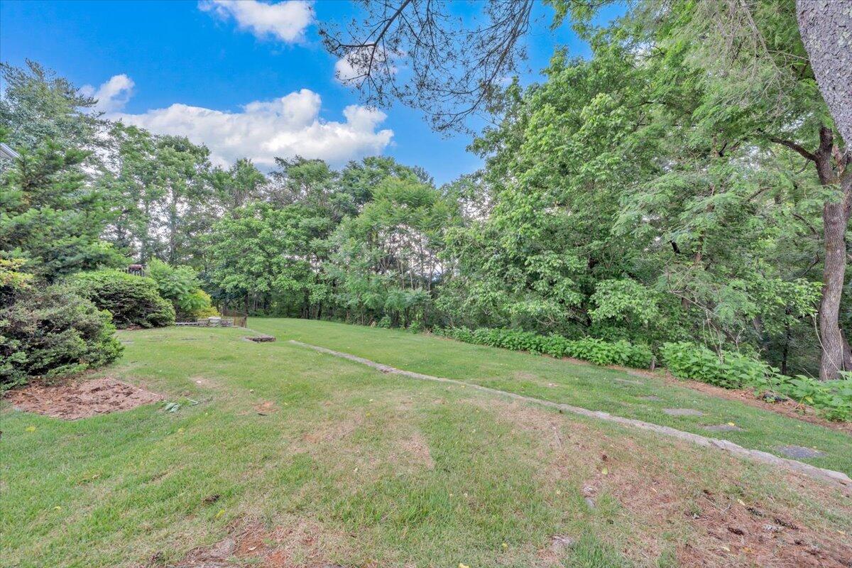 4508 Rosecrest RD