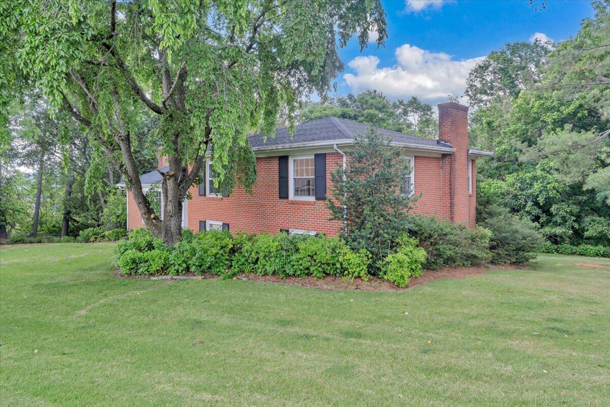 4508 Rosecrest RD