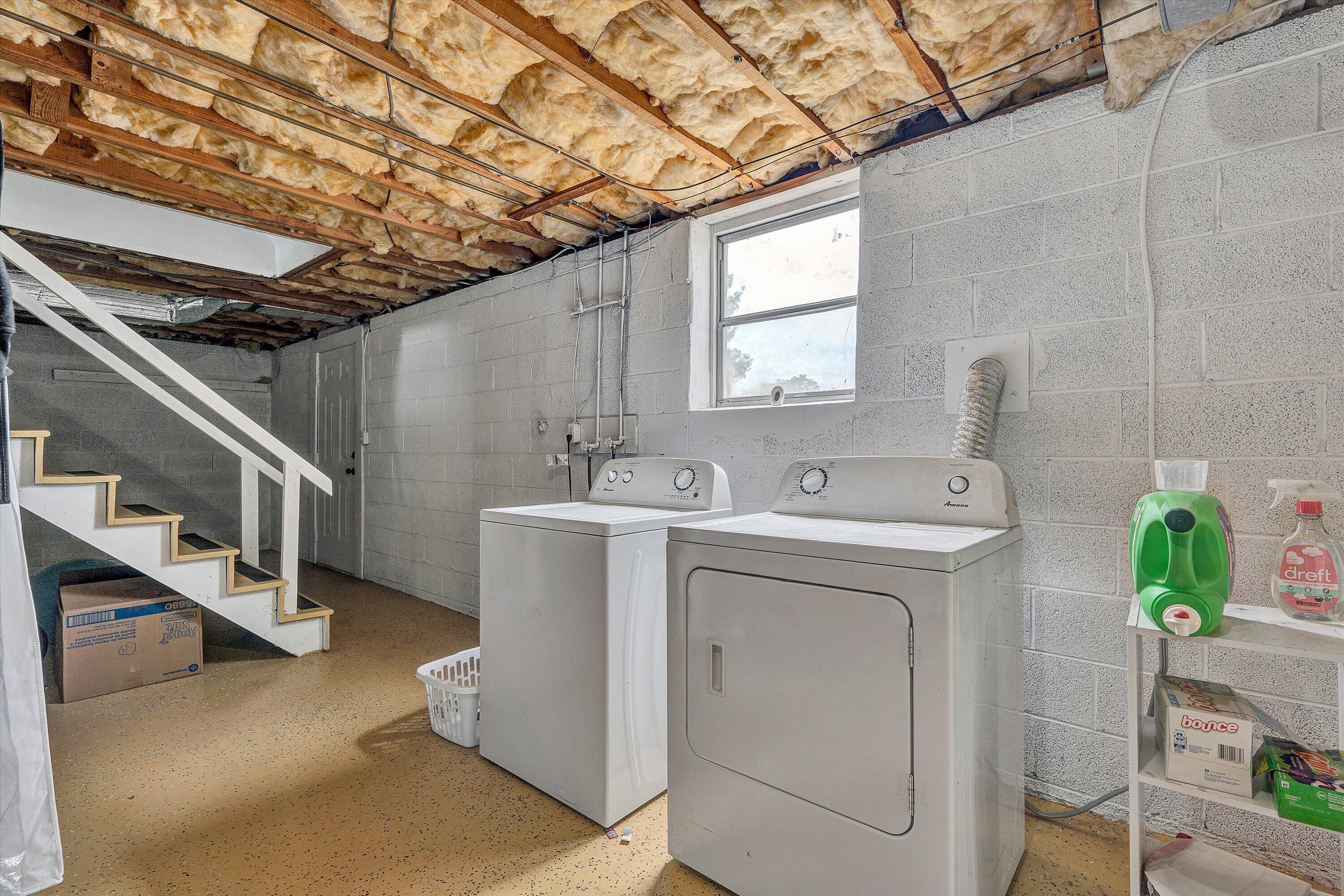 90 Ann Sink ST