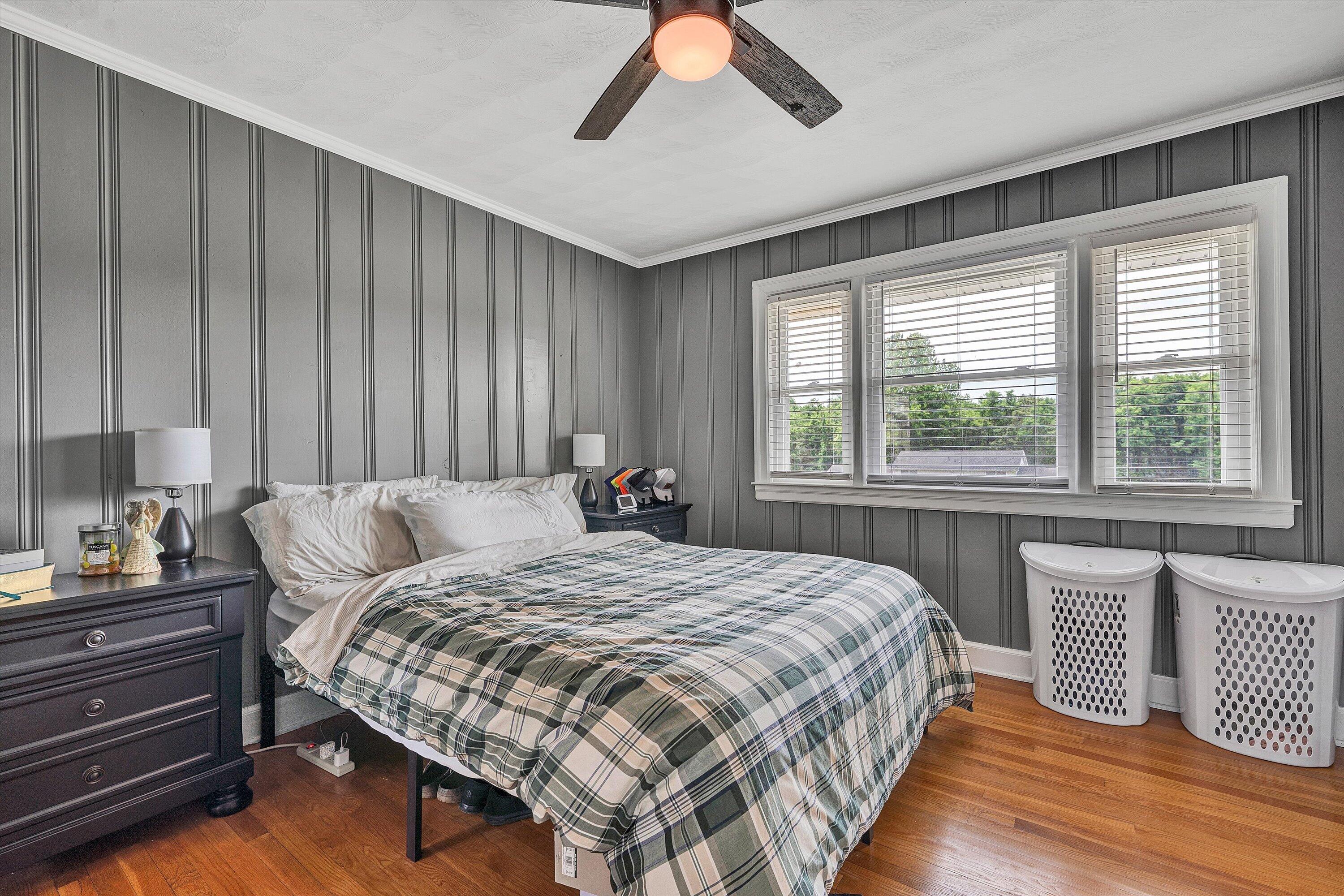 90 Ann Sink ST