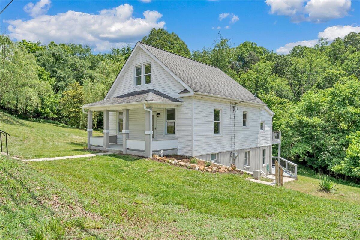 2201 Riverdale RD SE