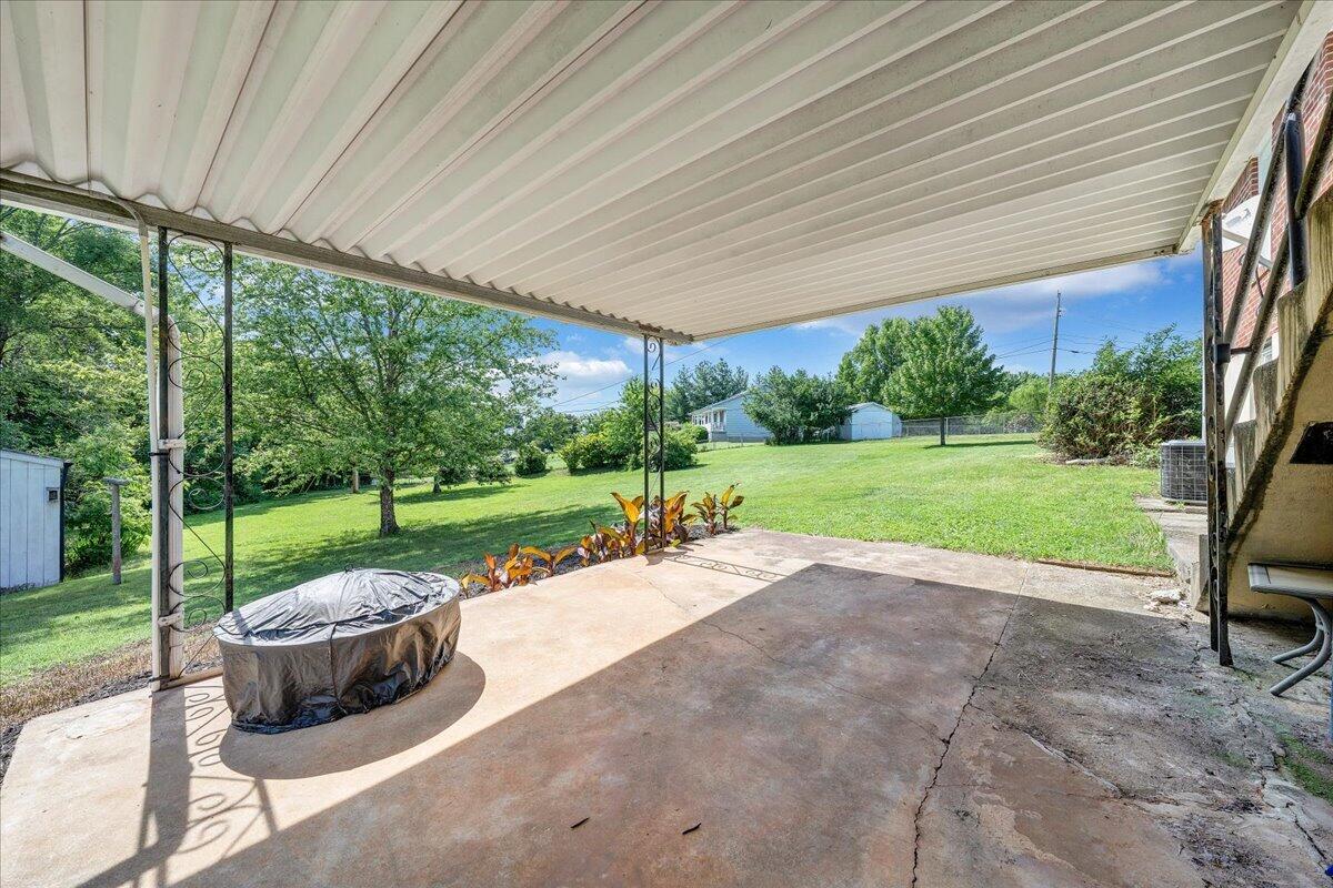 301 Lynn Haven CIR