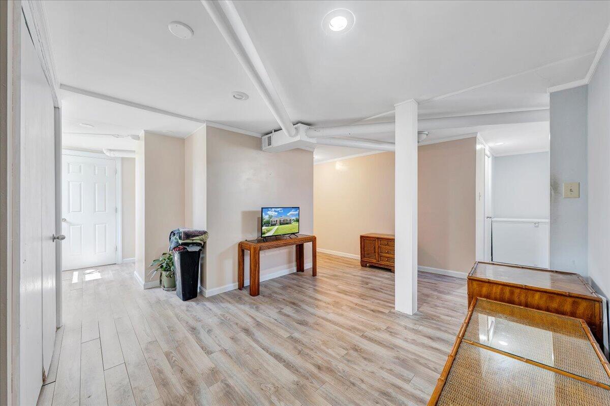 301 Lynn Haven CIR
