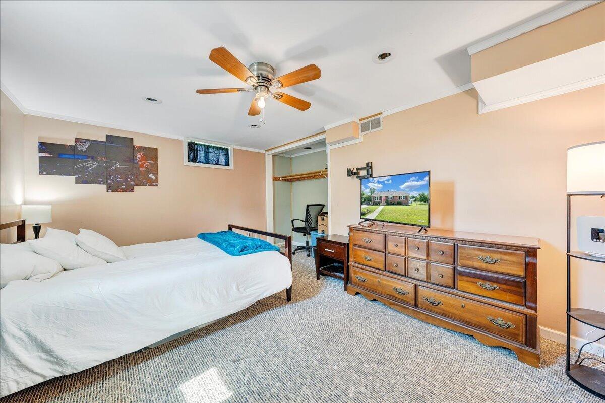 301 Lynn Haven CIR