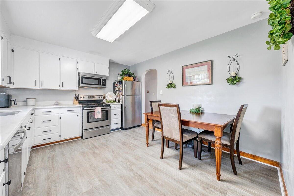 301 Lynn Haven CIR