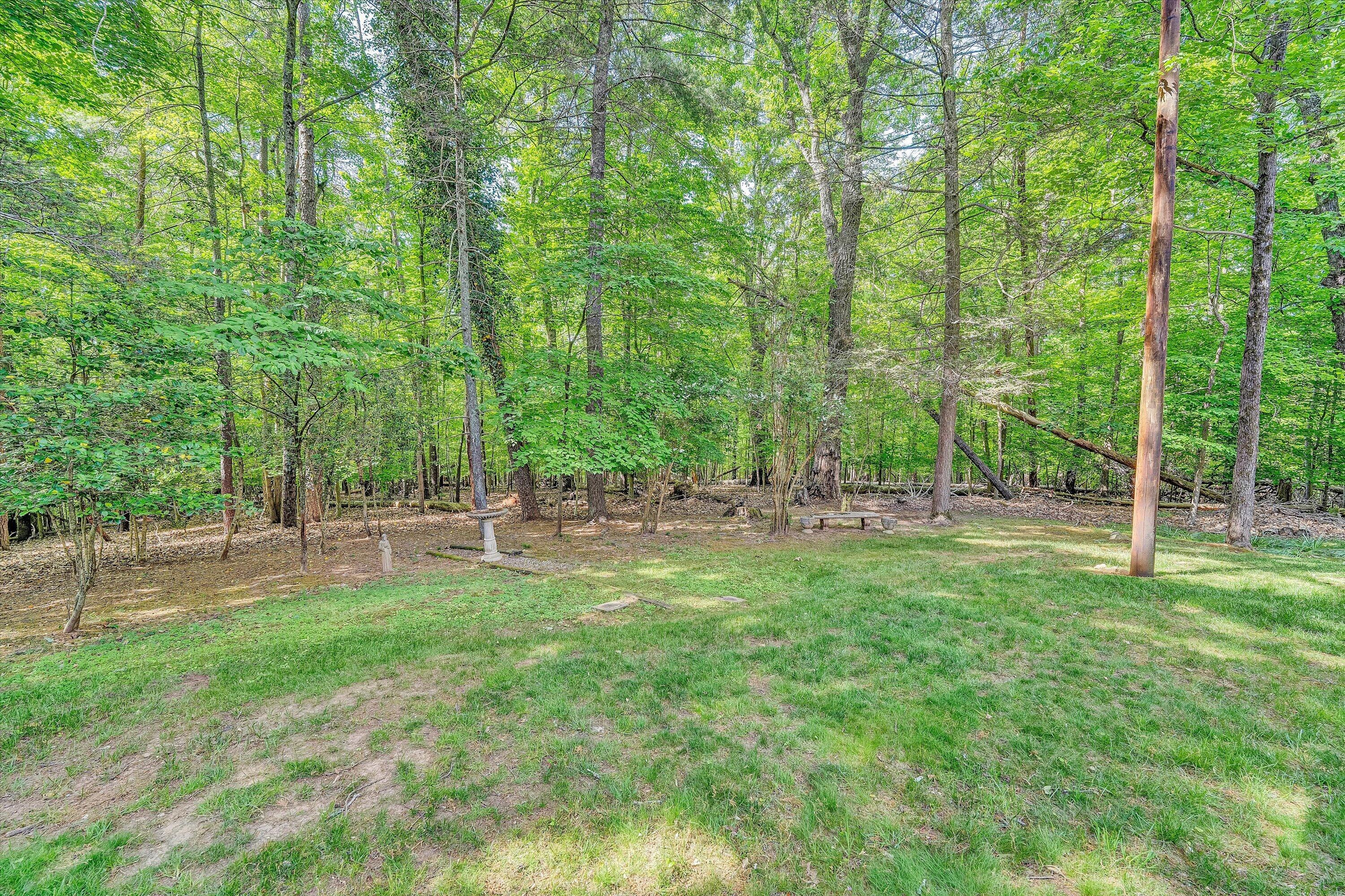 1307 Valley View RD