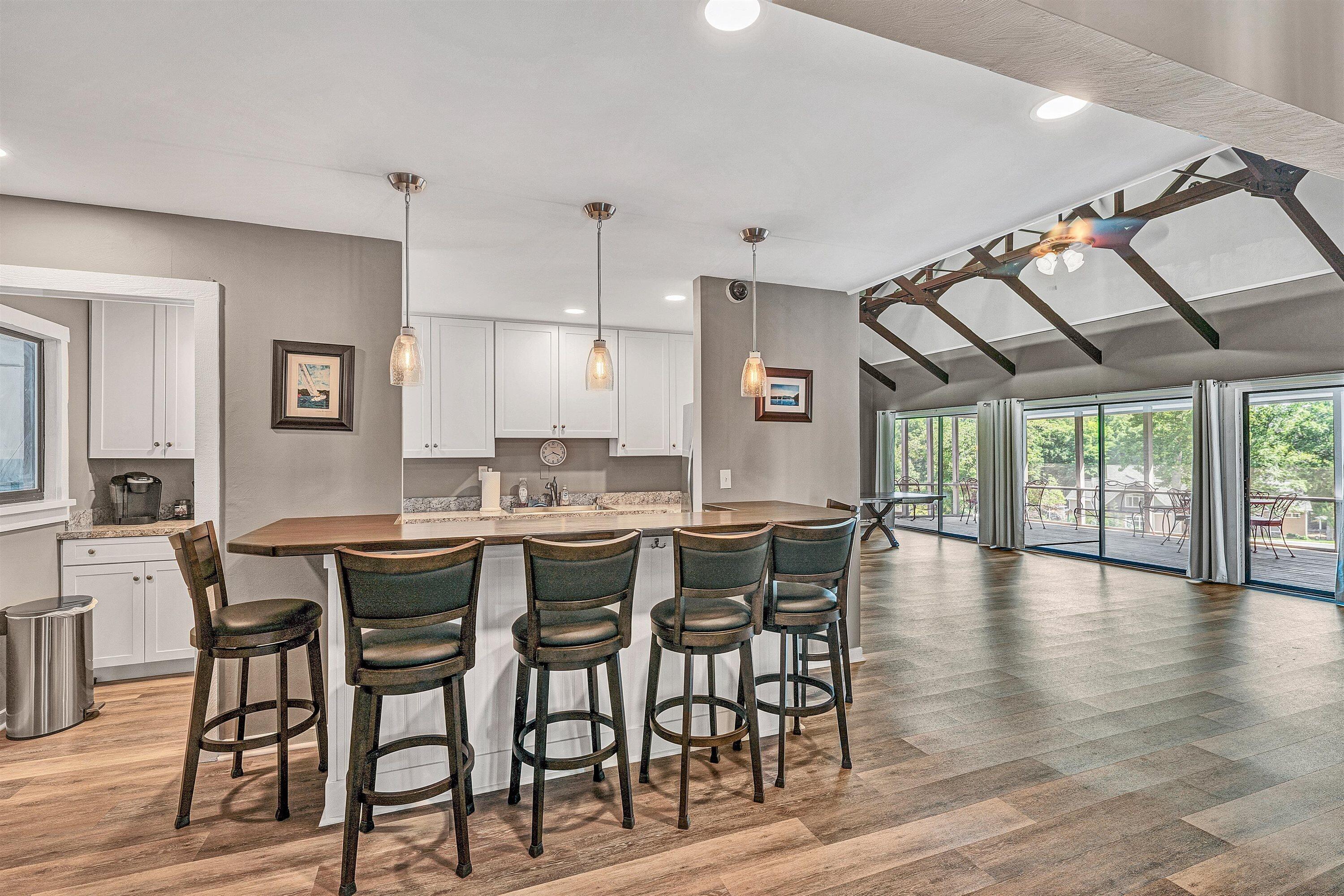 2651 Timberwood LN