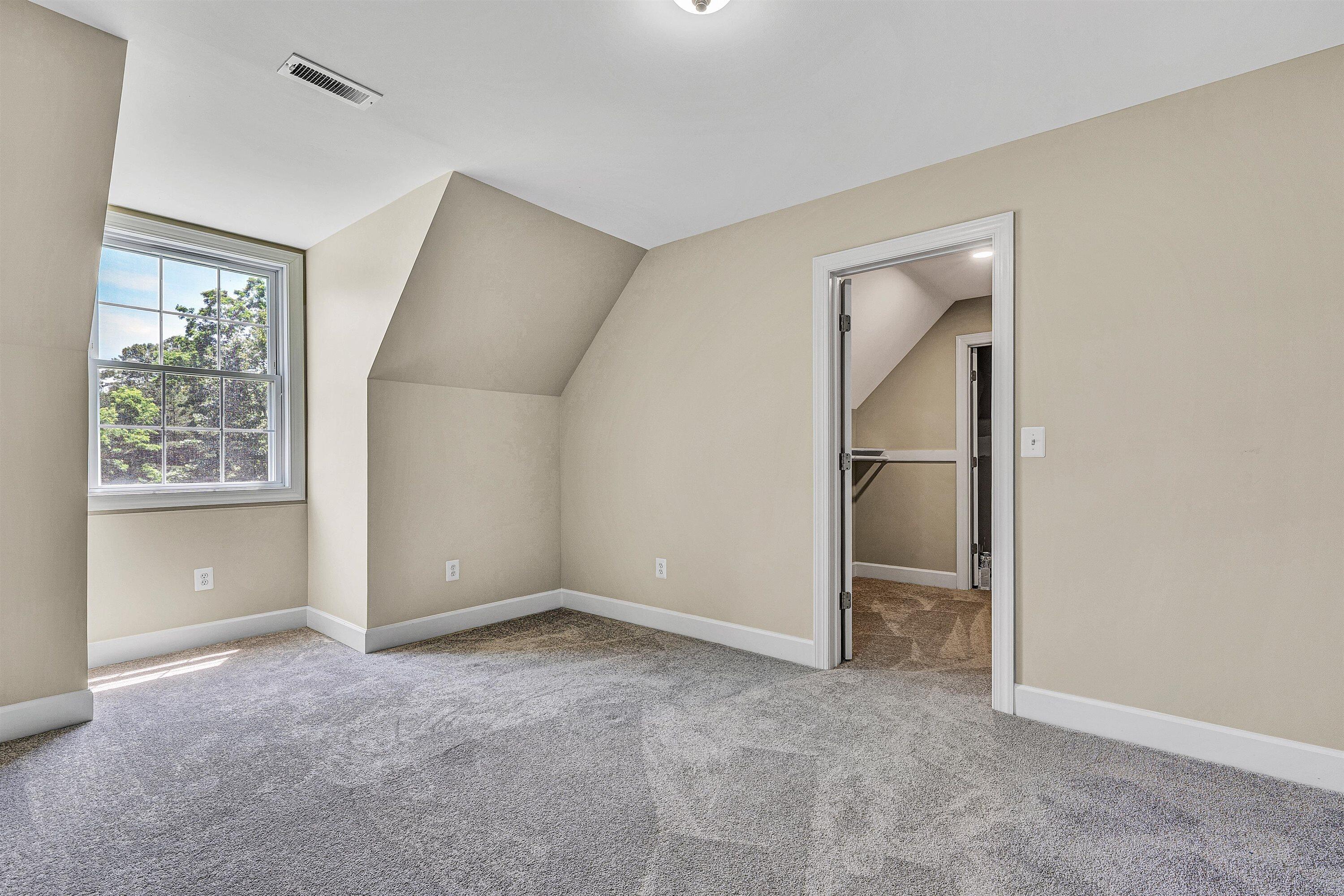 2651 Timberwood LN