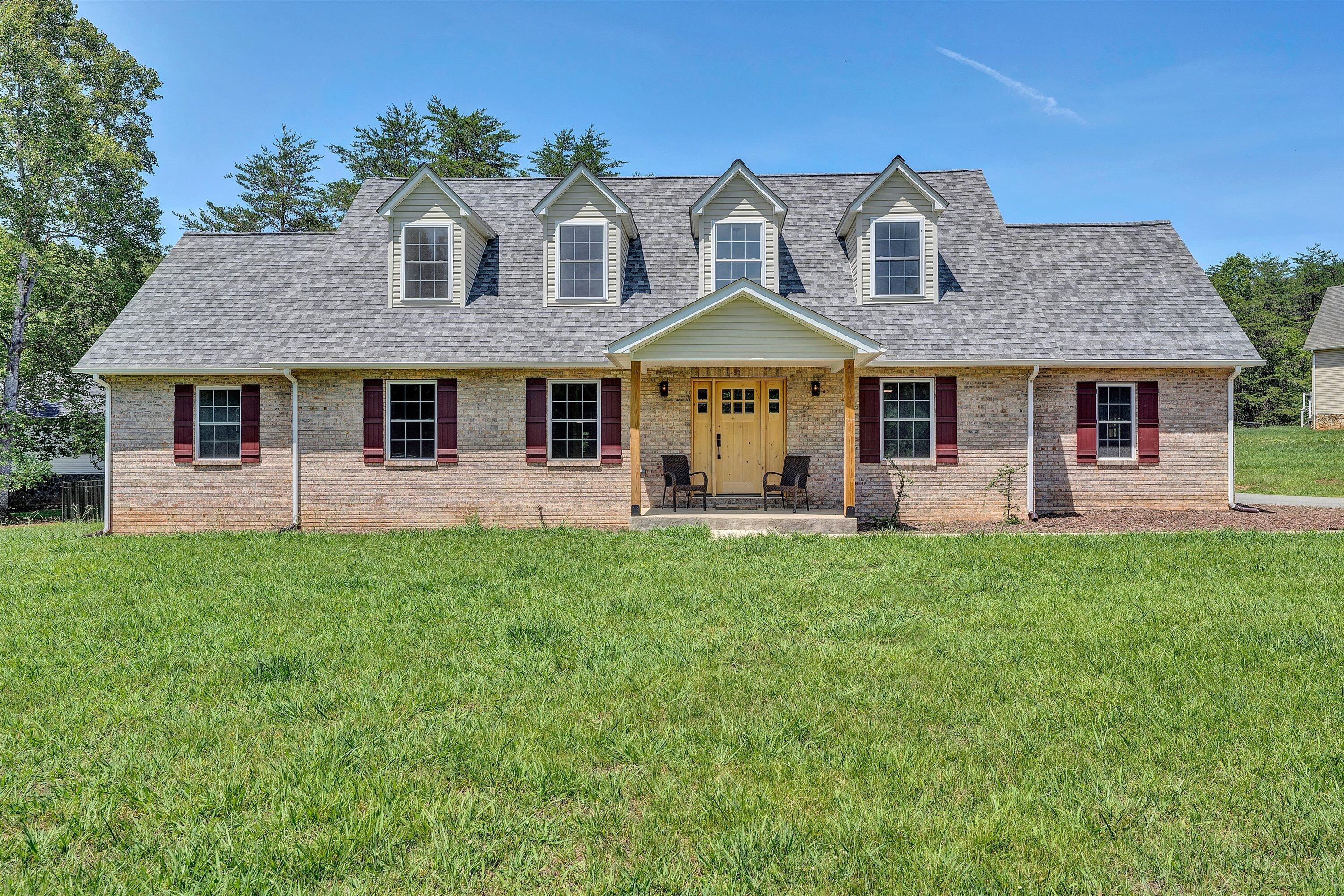 2651 Timberwood LN