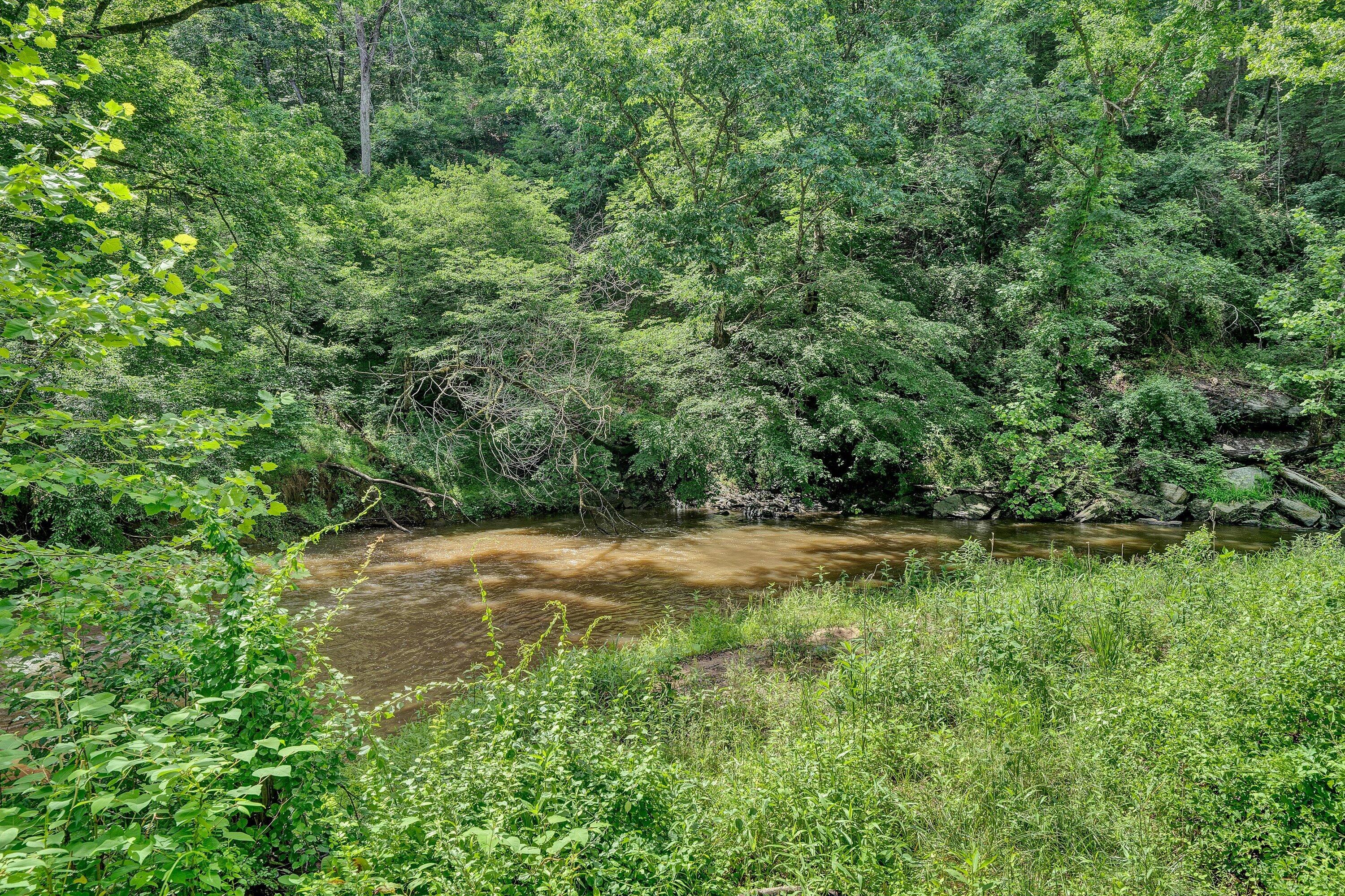 1955 Poplar View RD