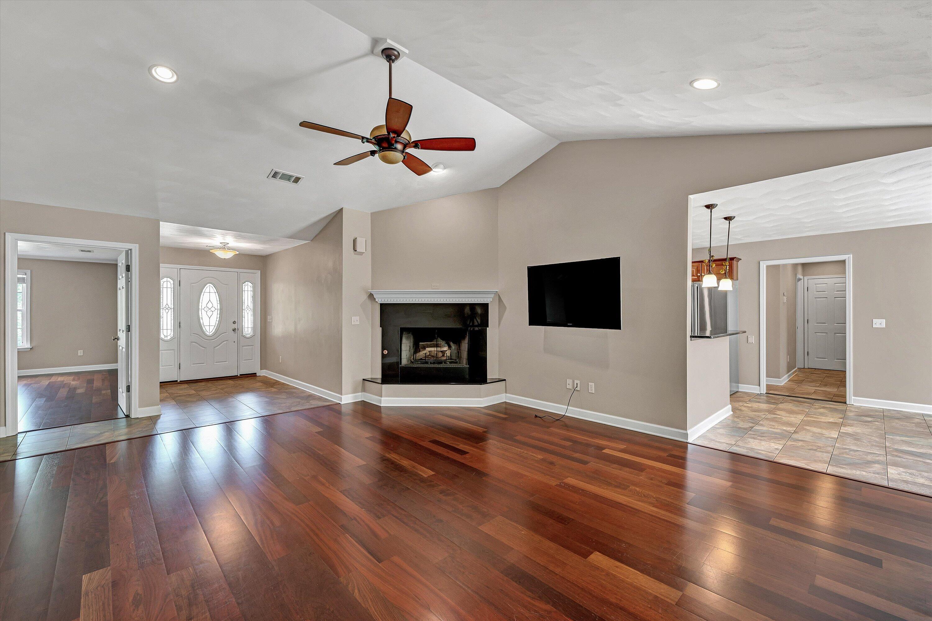 1955 Poplar View RD