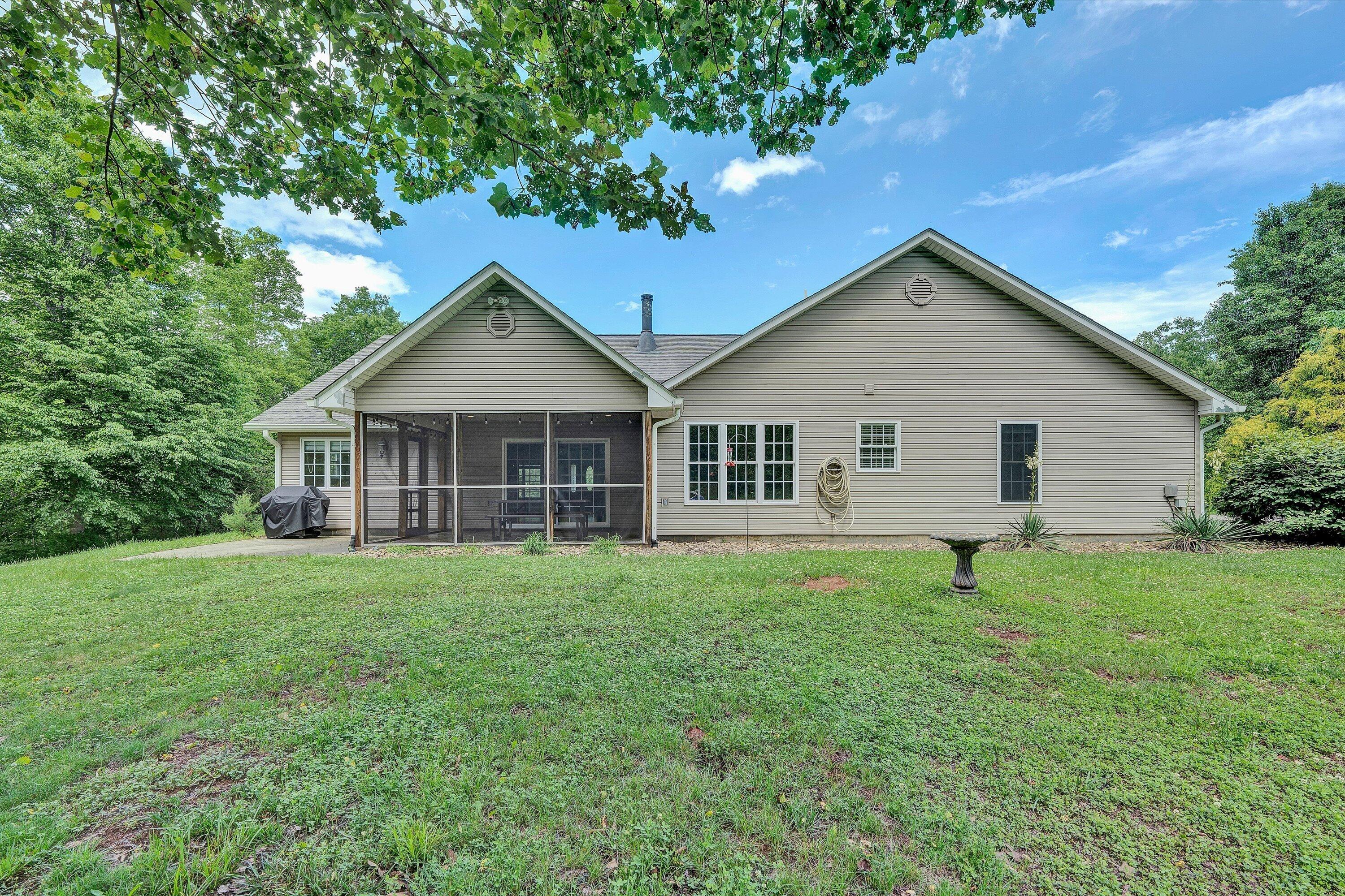 1955 Poplar View RD