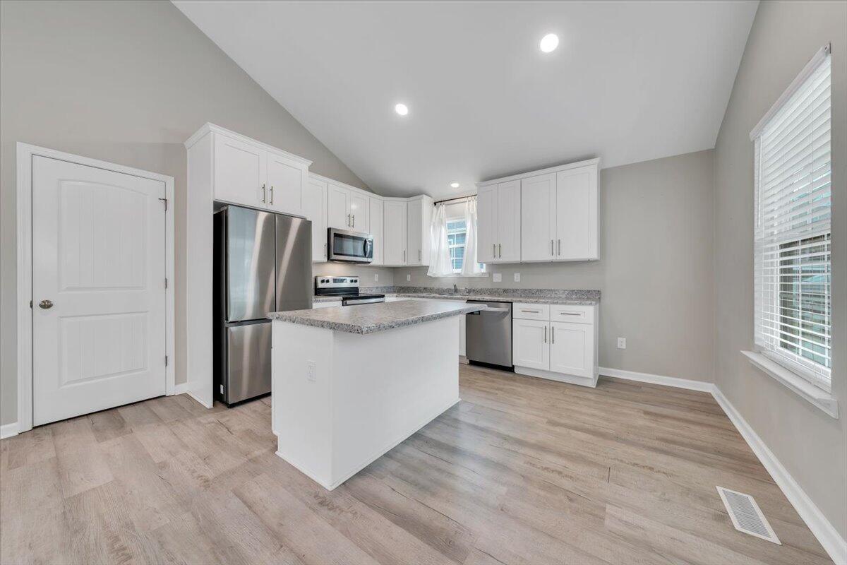 1732 Marvin ST SE