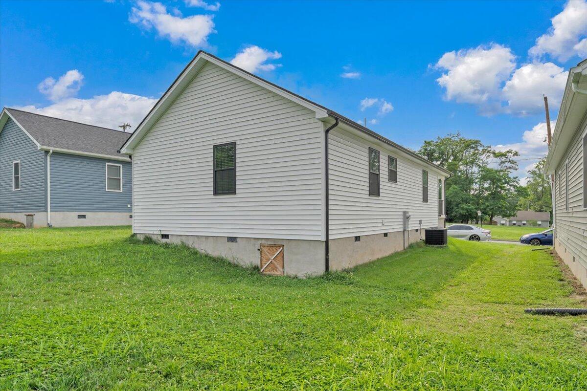 1732 Marvin ST SE