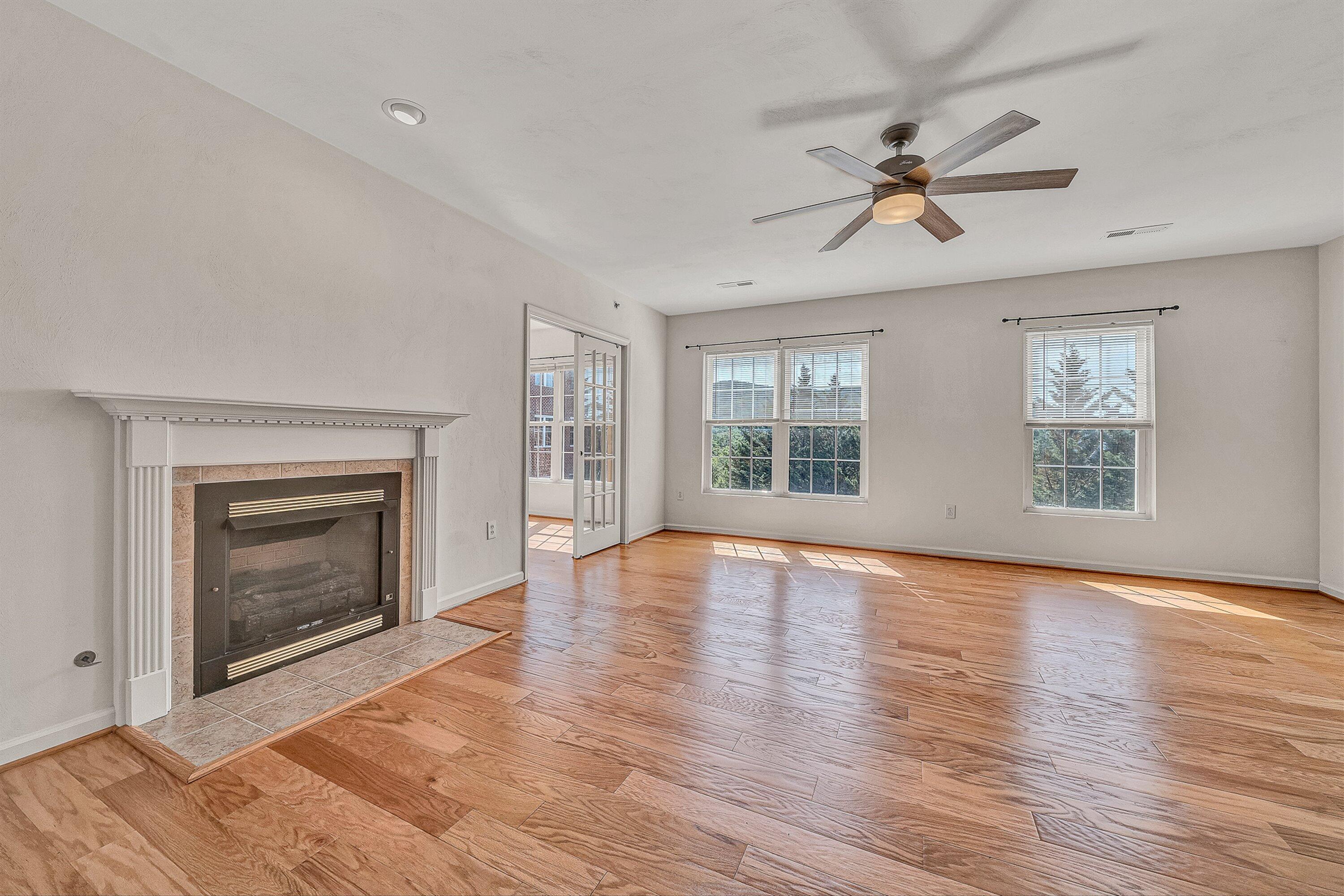 4438 Pheasant Ridge RD Unit: APT 202