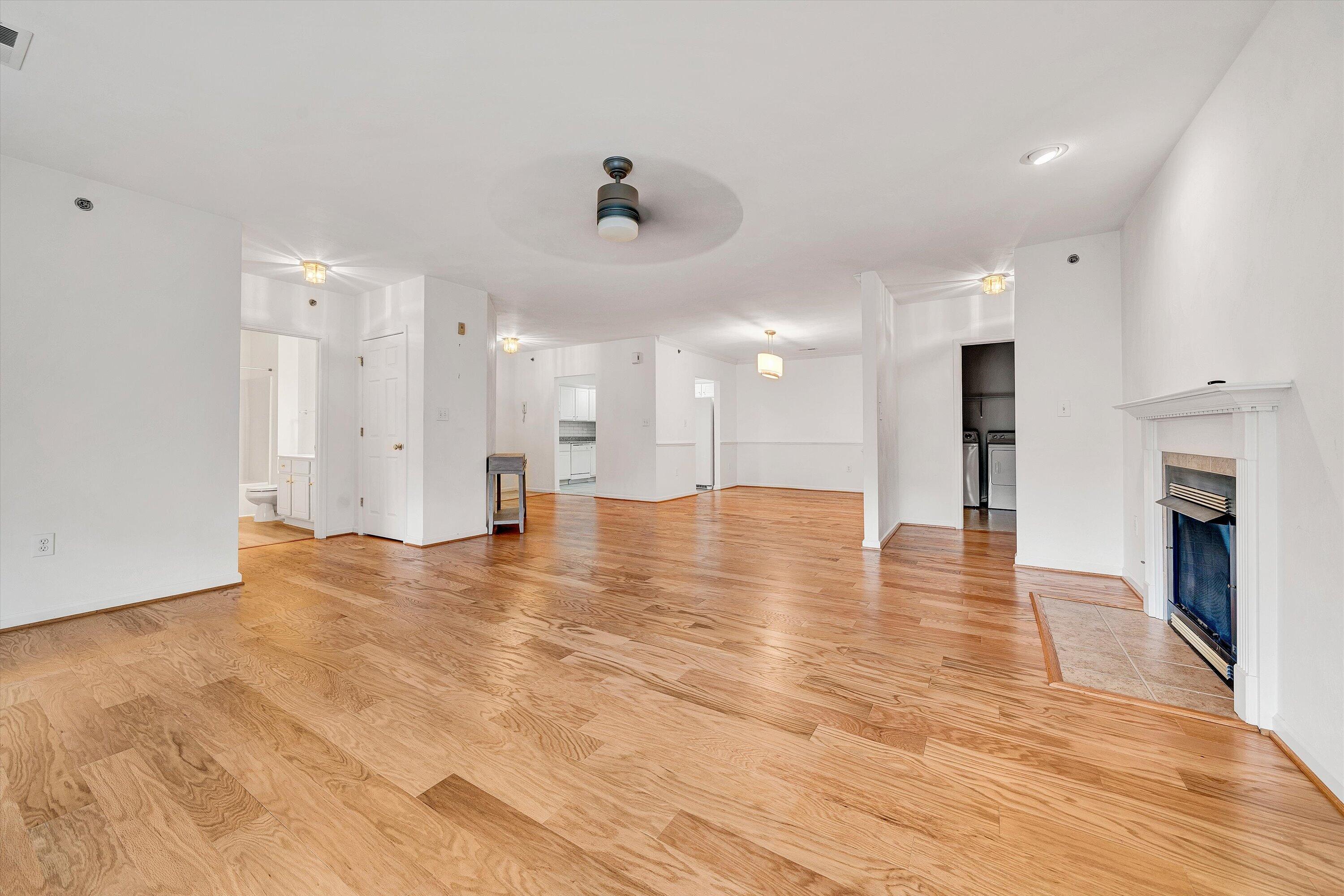 4438 Pheasant Ridge RD Unit: APT 202