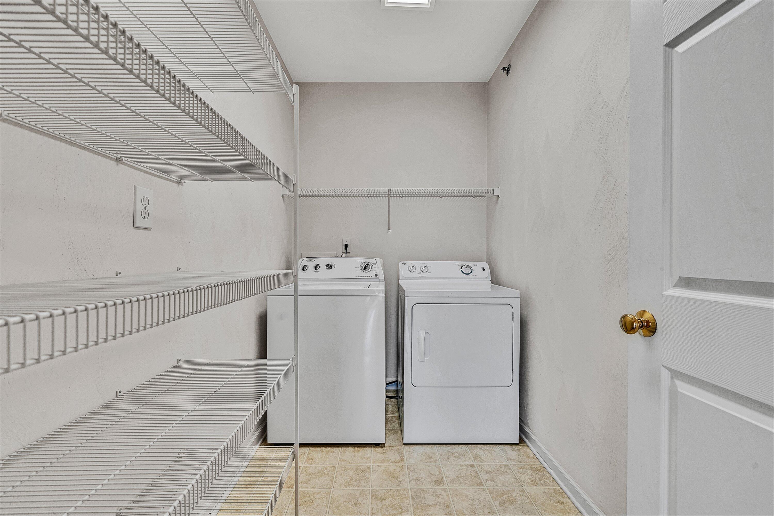 4438 Pheasant Ridge RD Unit: APT 202