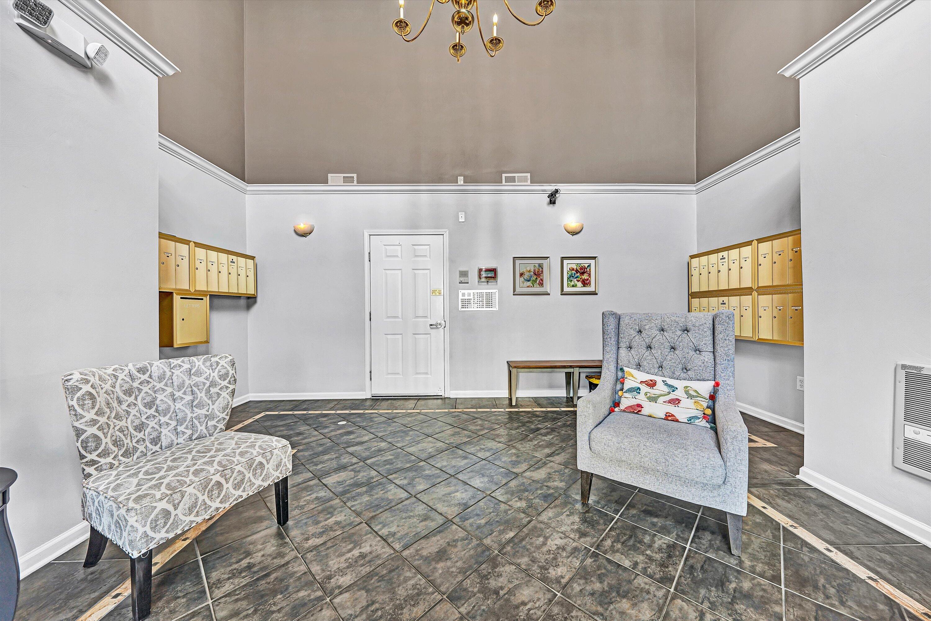 4438 Pheasant Ridge RD Unit: APT 202
