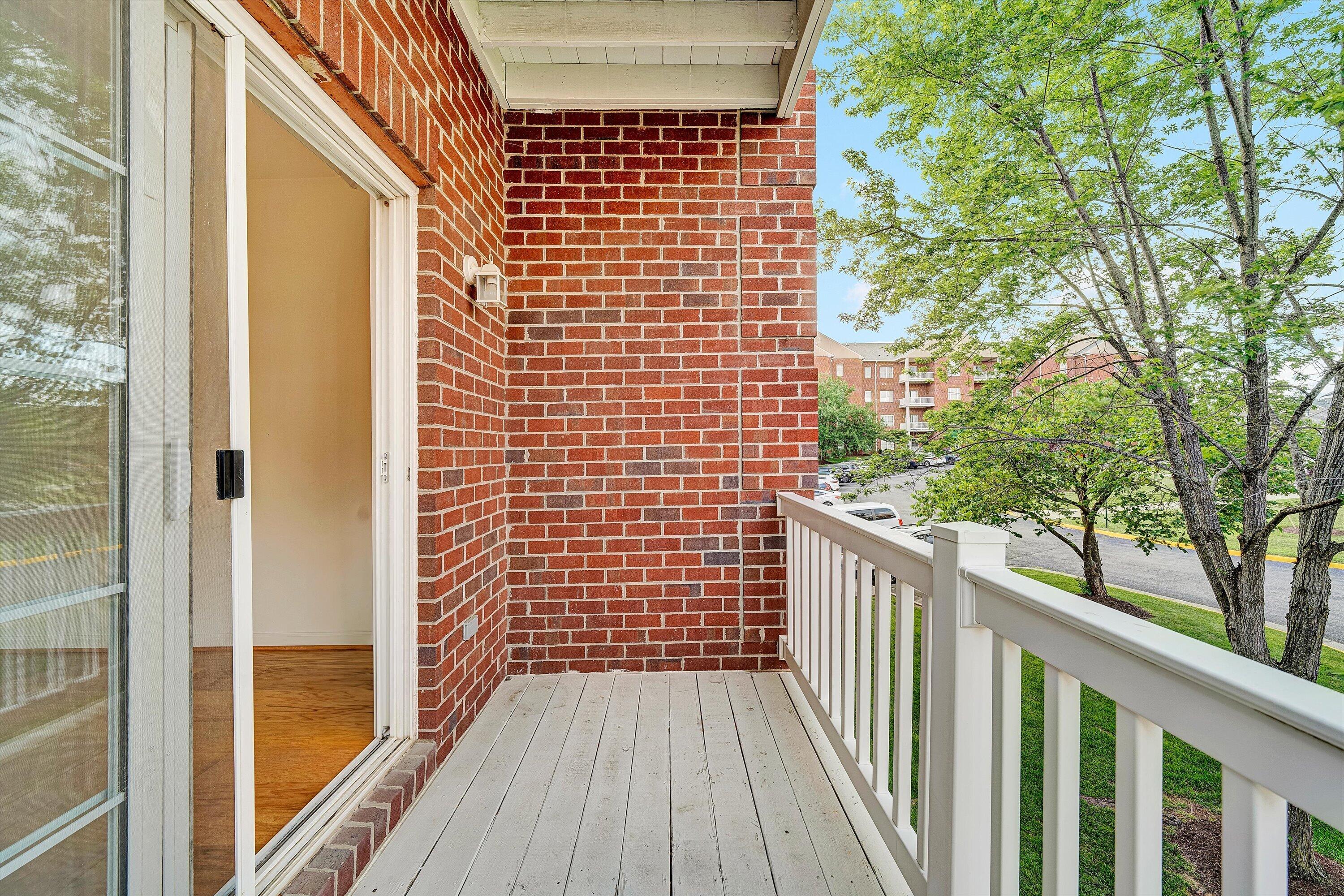 4438 Pheasant Ridge RD Unit: APT 202