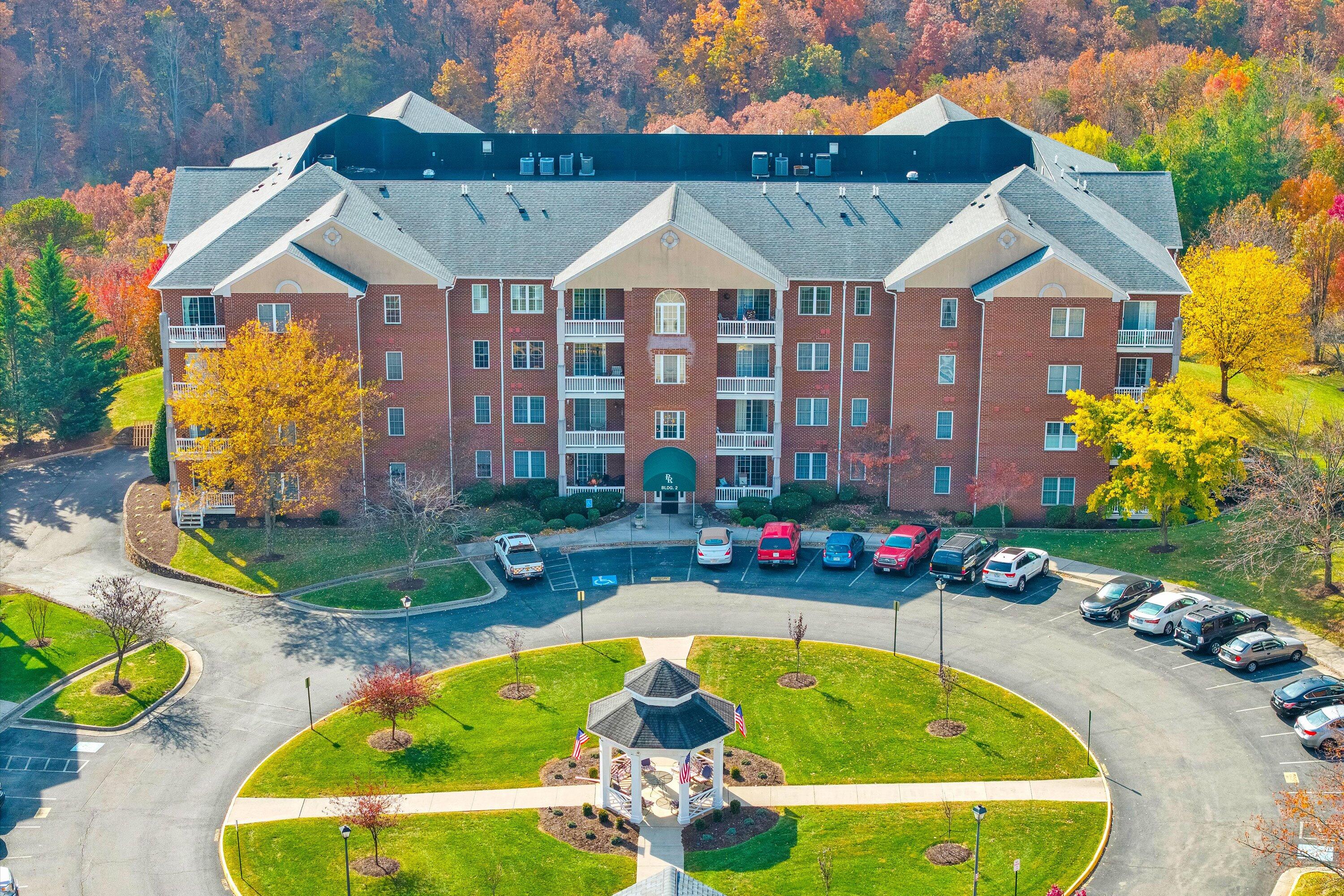 4438 Pheasant Ridge RD Unit: APT 202