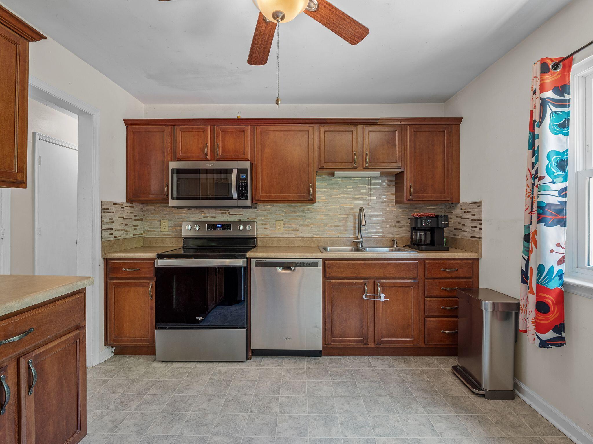 2862 Silver Leaf DR