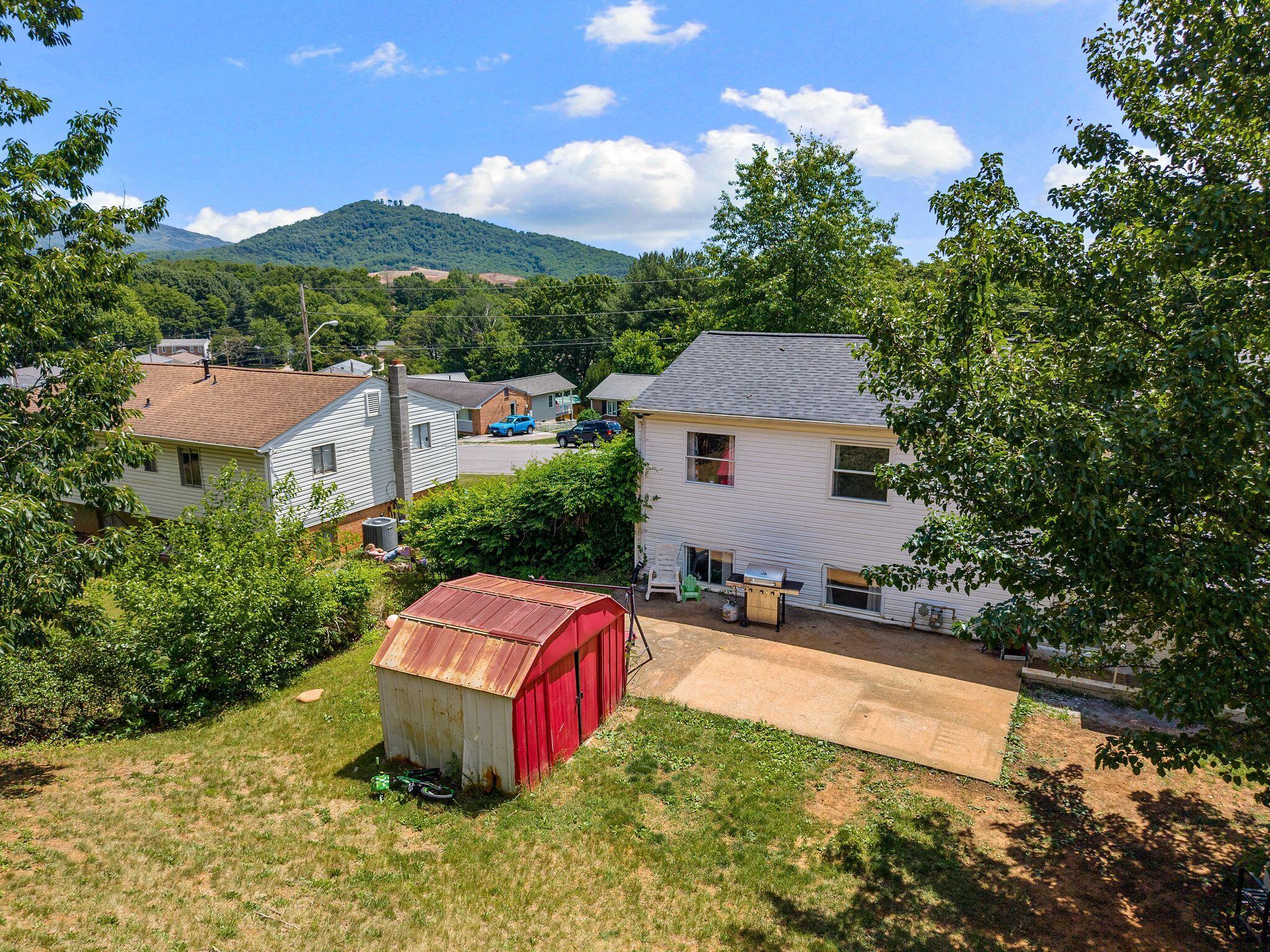 2862 Silver Leaf DR
