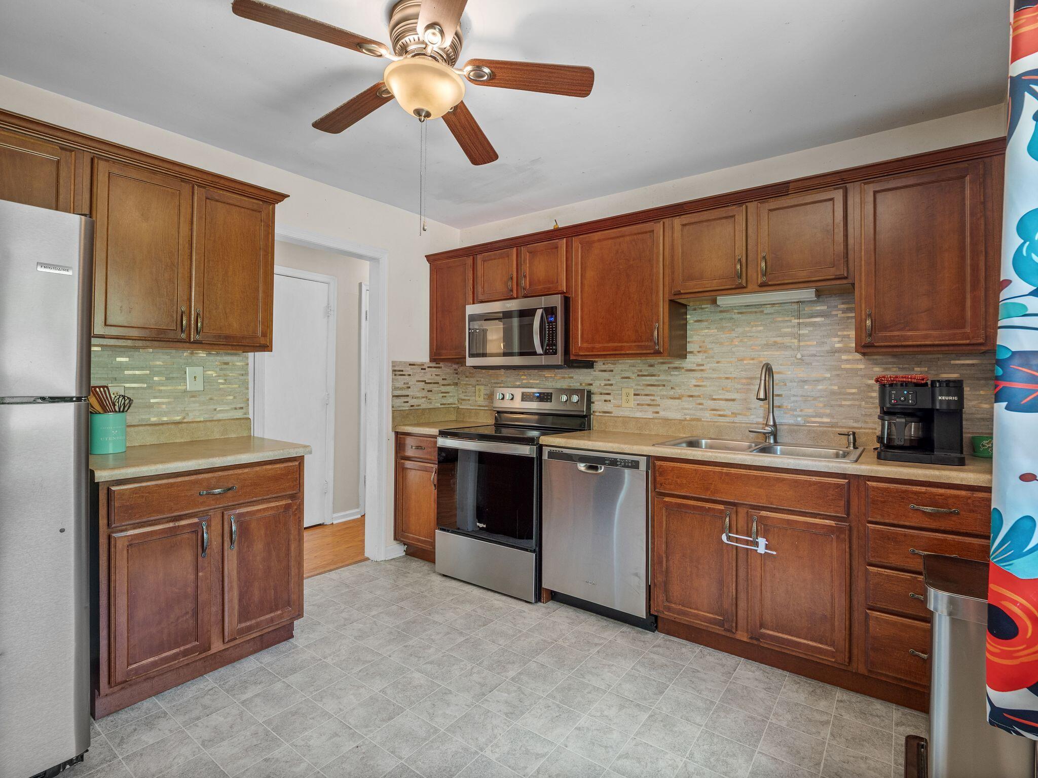 2862 Silver Leaf DR
