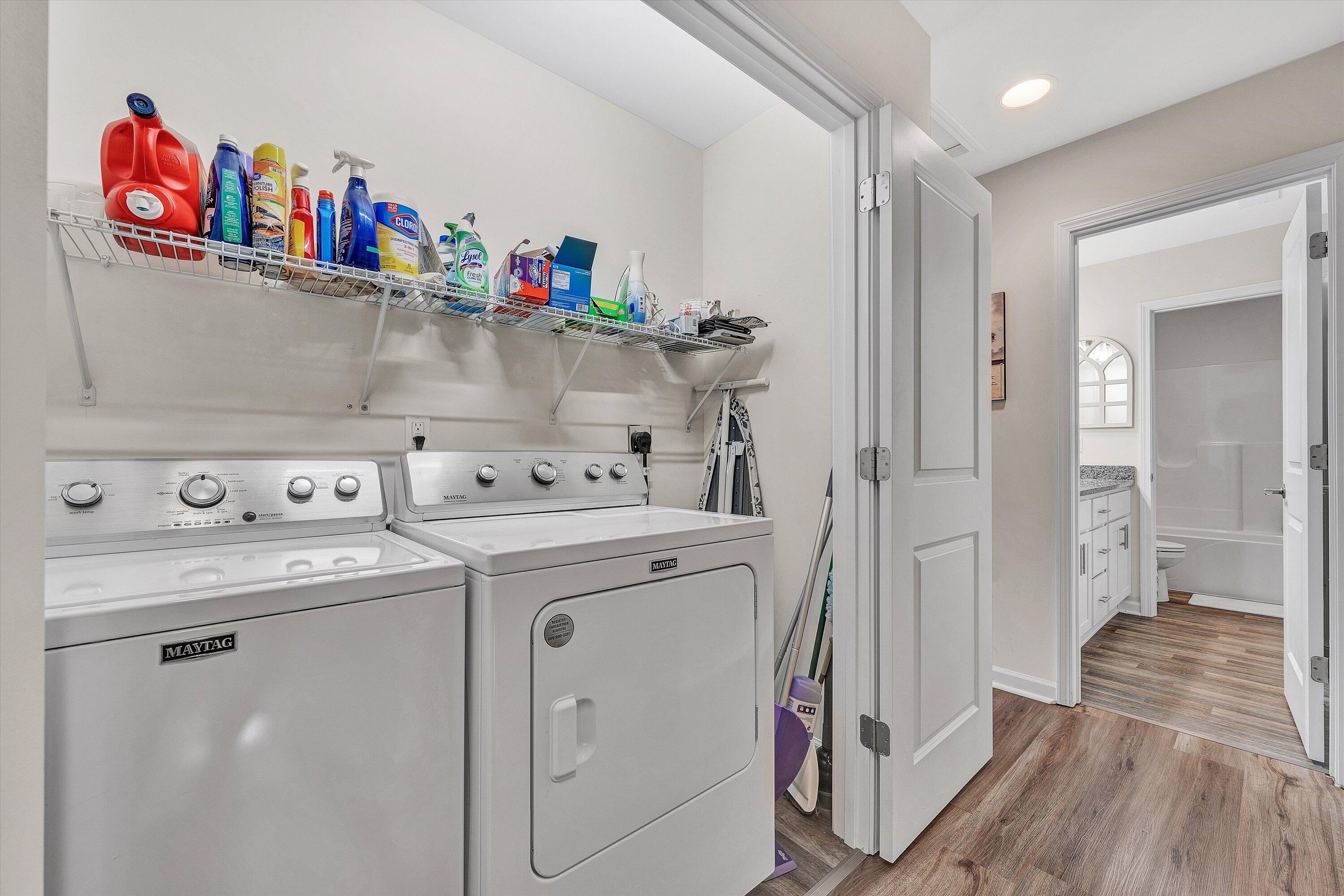 249 Louise LN
