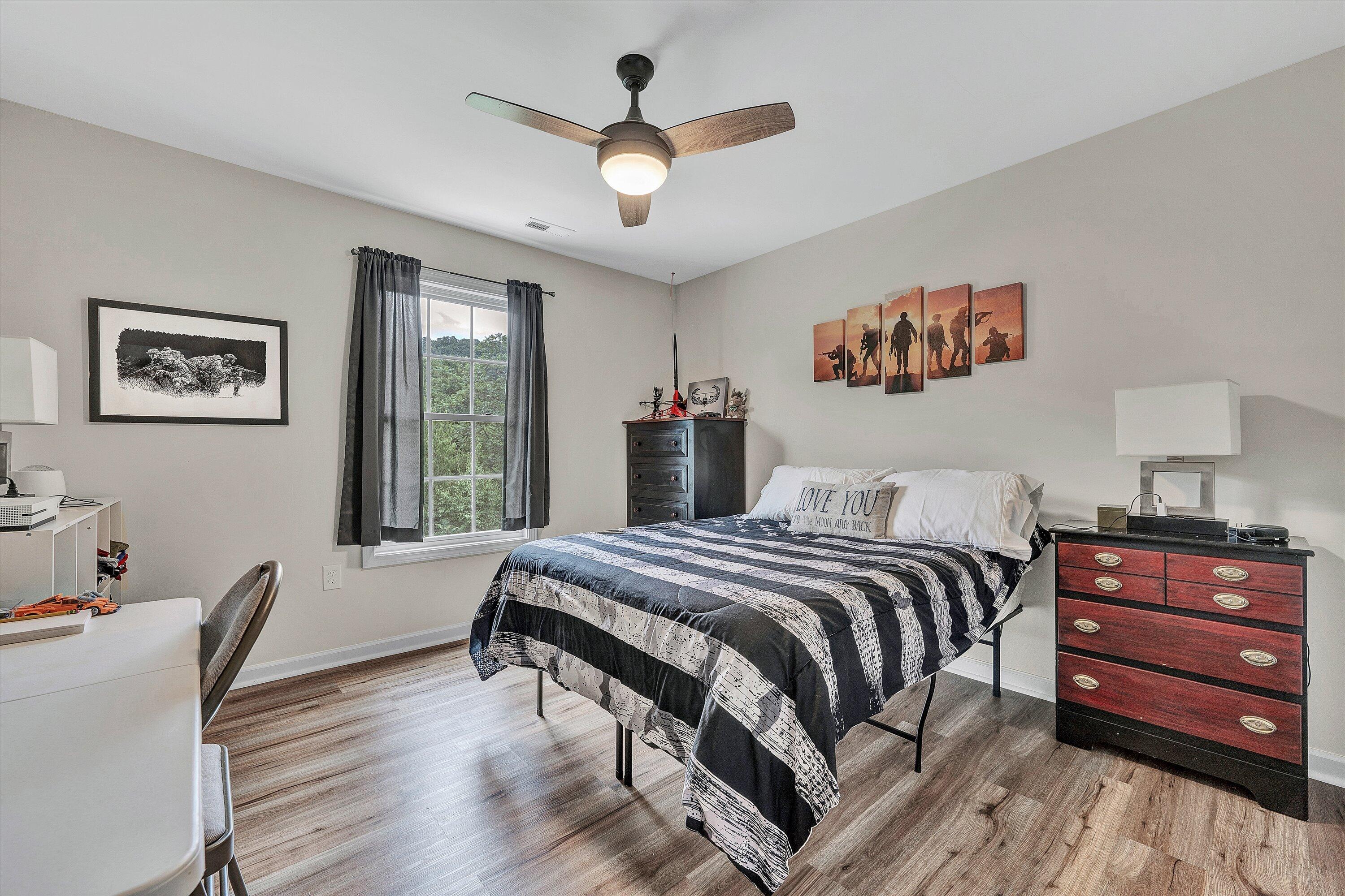 249 Louise LN
