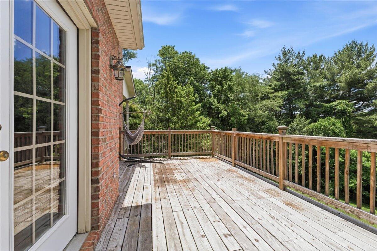 4636 Afton LN