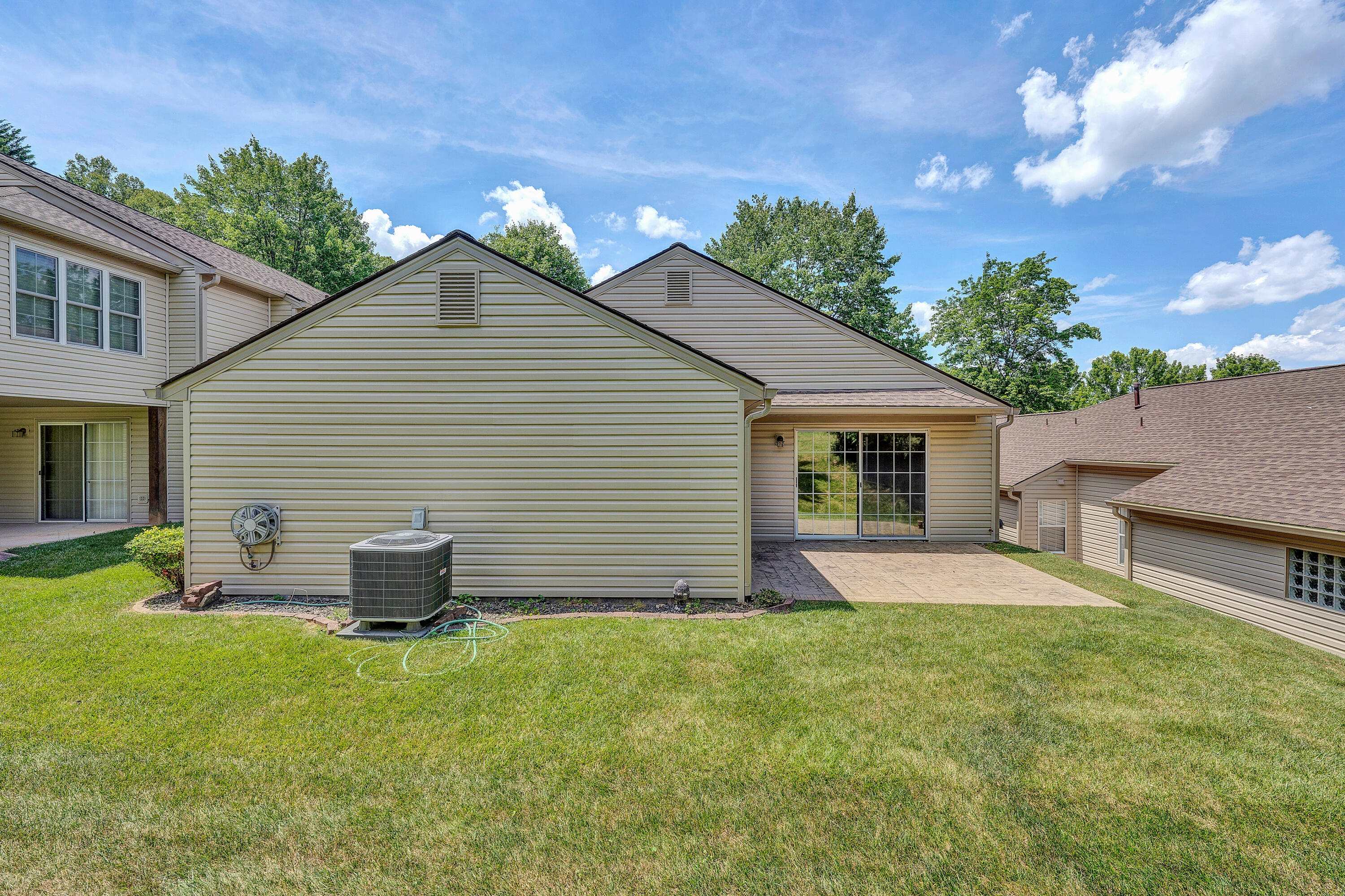 5850 Penn Forest PL
