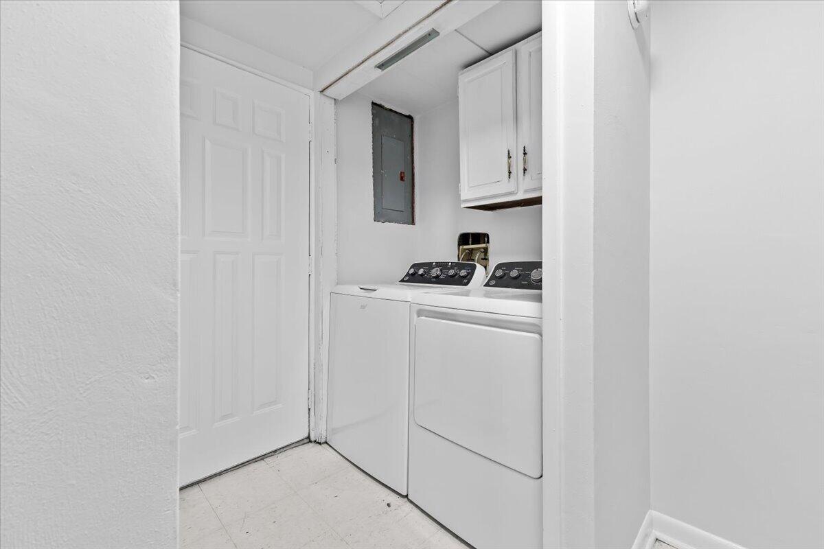3131 Green Ridge RD