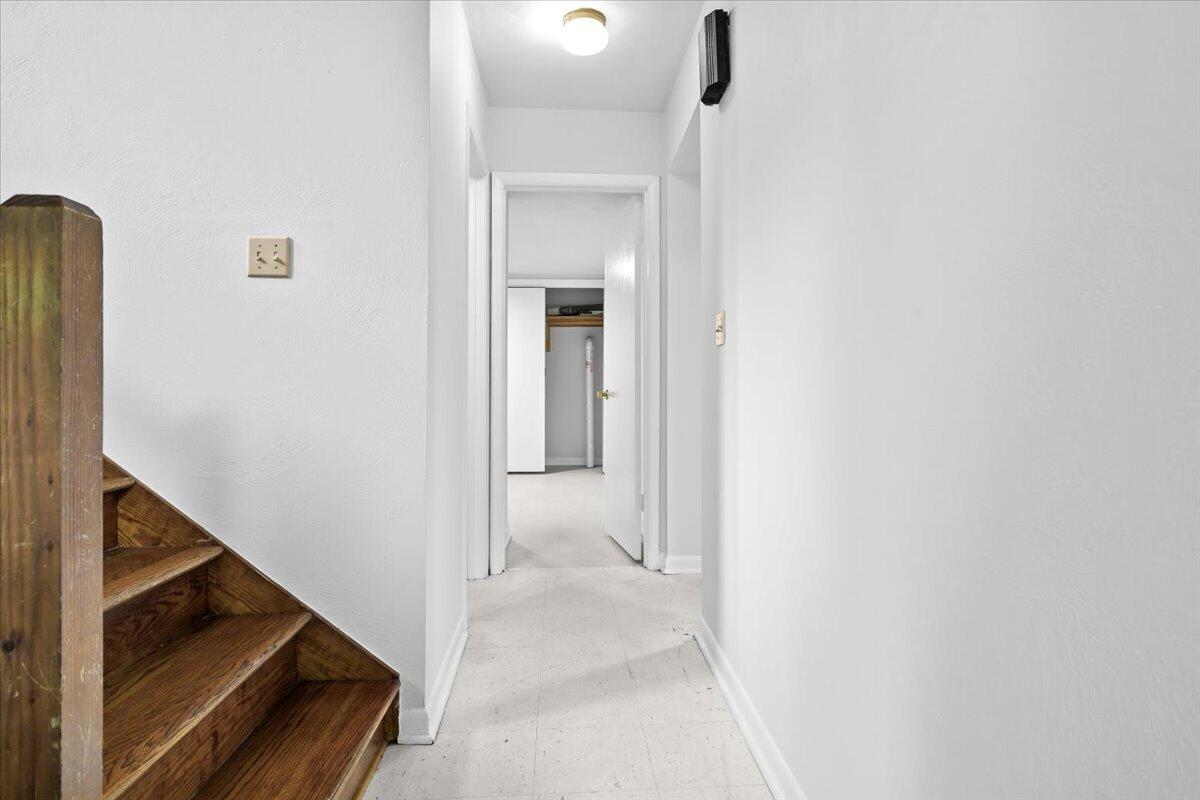 3131 Green Ridge RD