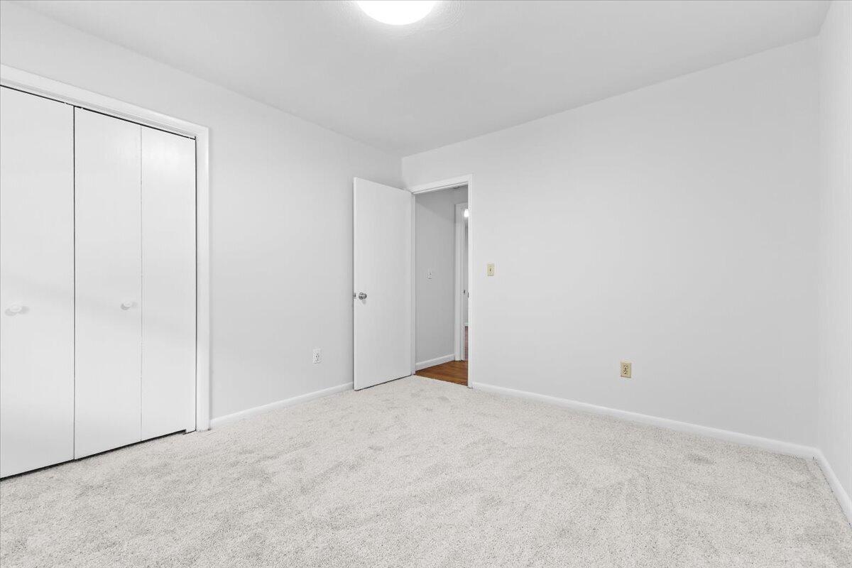 3131 Green Ridge RD