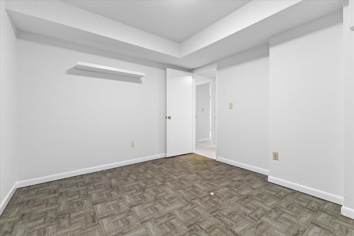 3131 Green Ridge RD