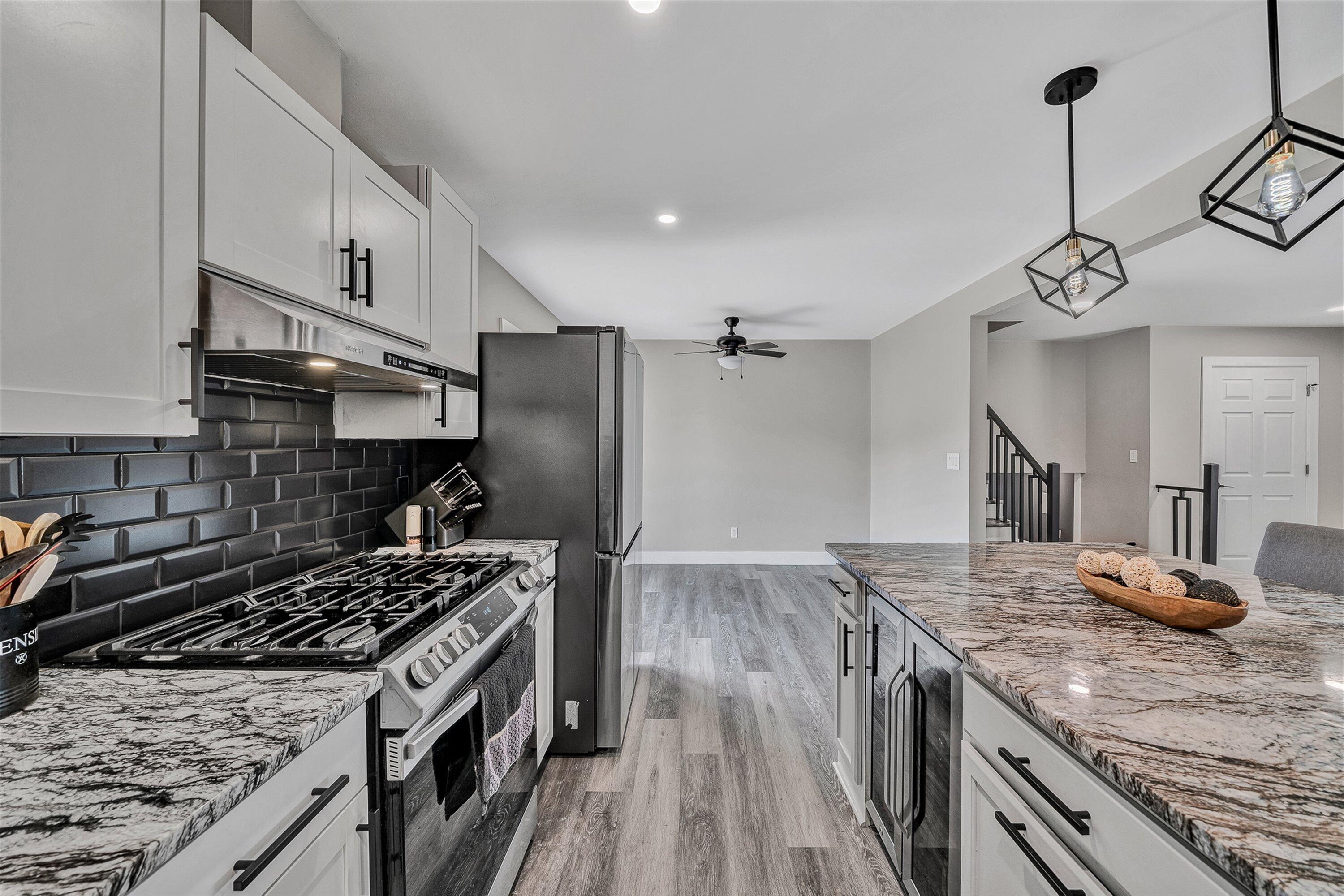 358 Keesling AVE
