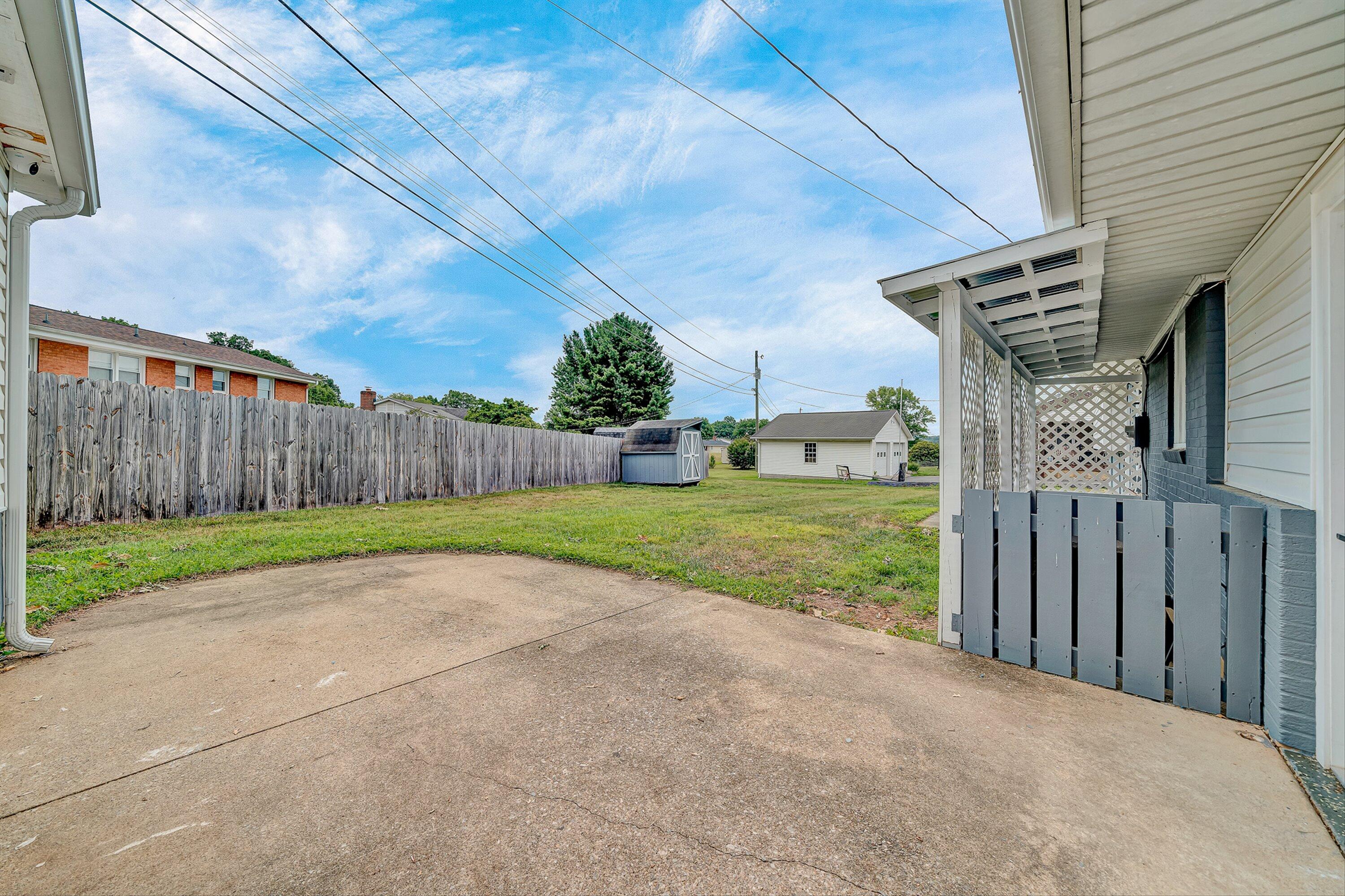 358 Keesling AVE