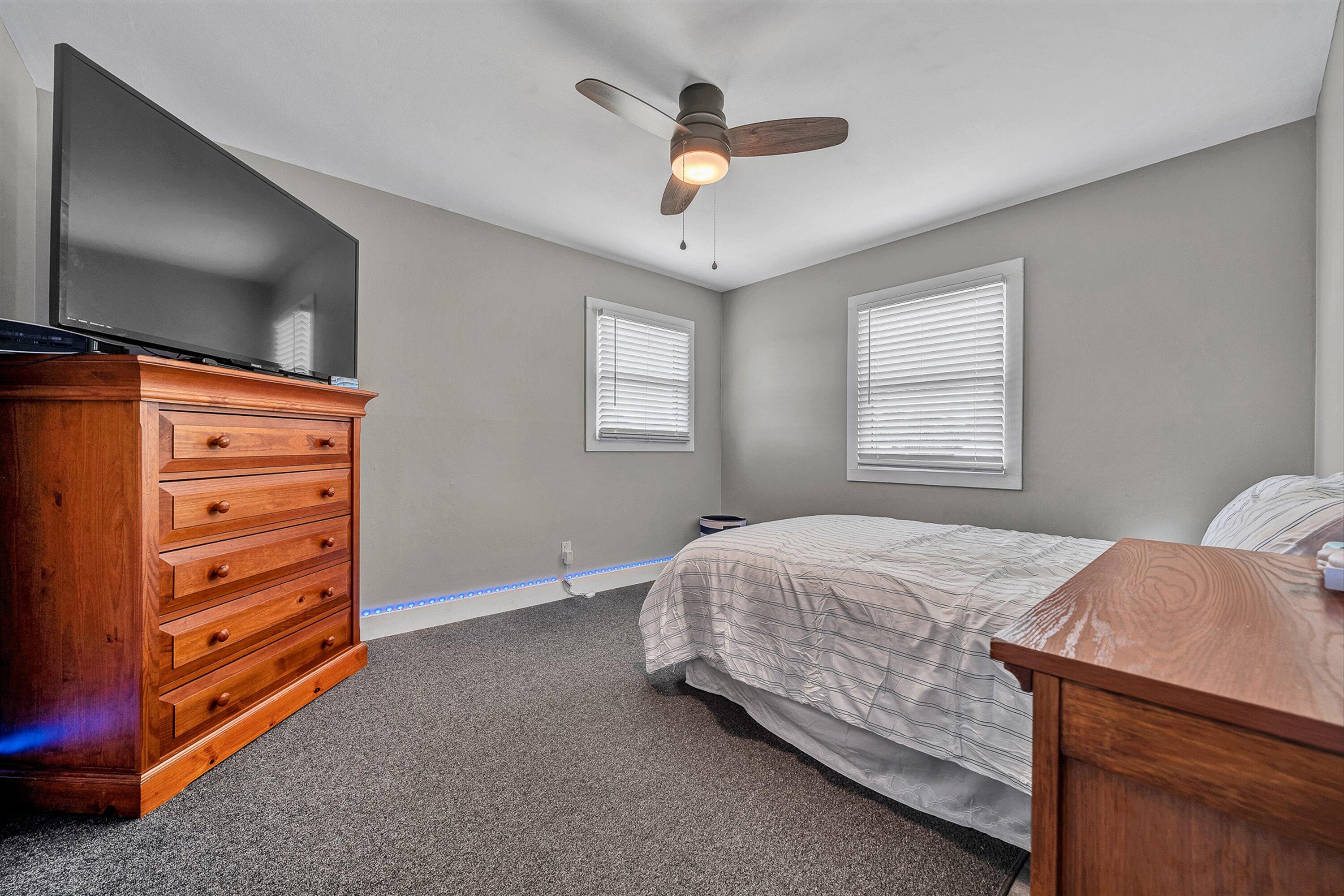 358 Keesling AVE
